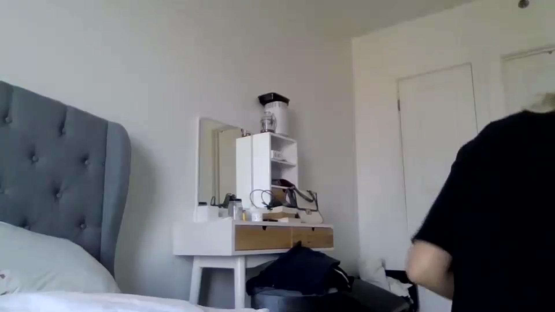 Gallery image thumbnail from Klarita_'s myfreecams stream on, 02/24/2025, 21:31 image 9 of 20