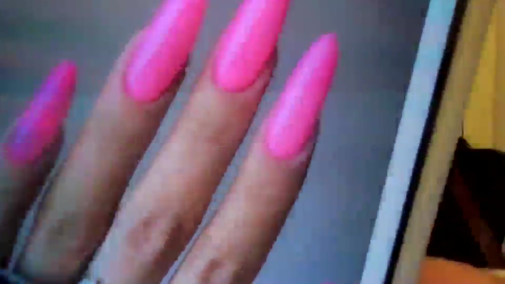 Gallery image thumbnail from Klarita_'s myfreecams stream on, 03/25/2025, 21:22 image 20 of 20