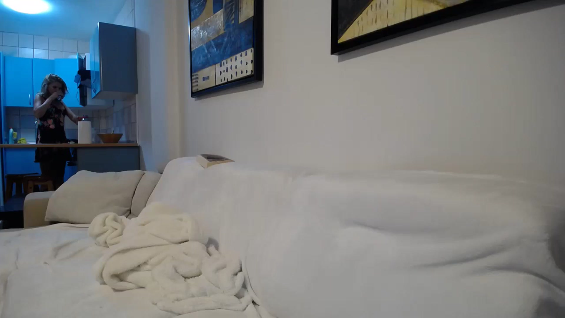 Gallery image thumbnail from Klarita_'s myfreecams stream on, 05/17/2025, 21:27 image 16 of 20