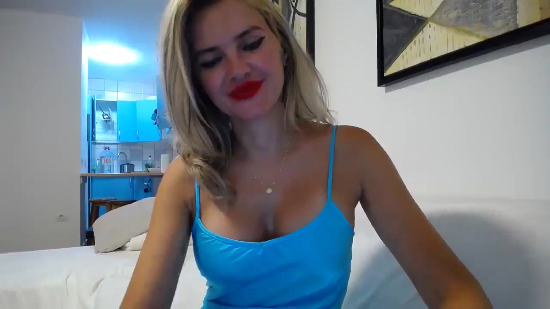 Gallery image thumbnail from Klarita_'s myfreecams stream on, 05/25/2025, 21:48 image 9 of 20