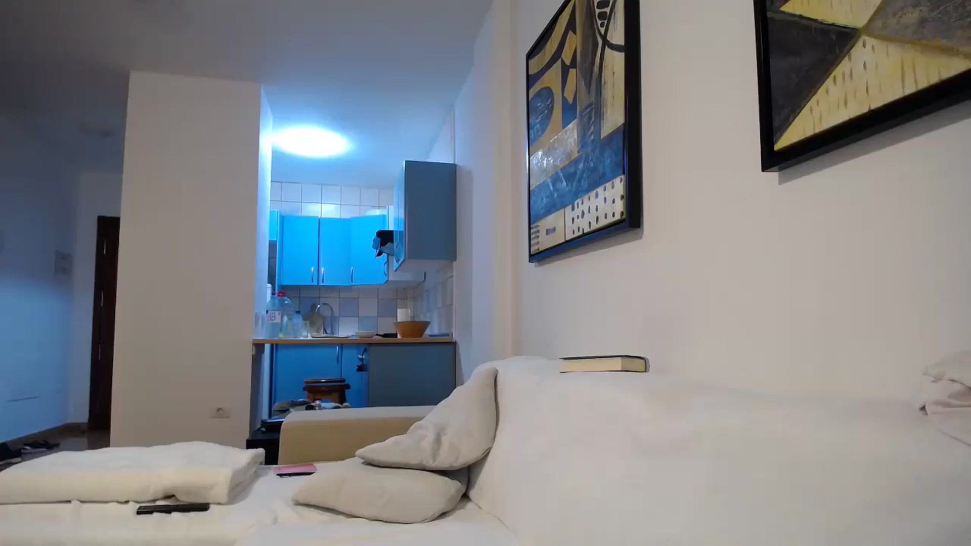 Gallery image thumbnail from Klarita_'s myfreecams stream on, 05/30/2025, 22:32 image 13 of 20