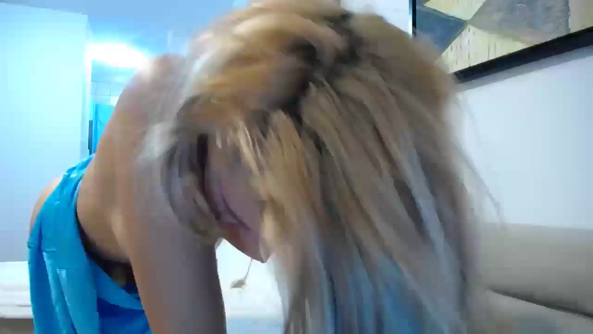 Gallery image thumbnail from Klarita_'s myfreecams stream on, 06/24/2025, 21:33 image 12 of 20