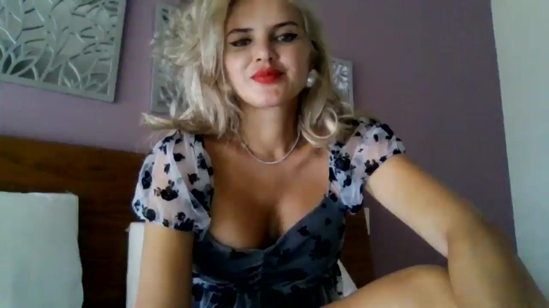 Gallery image thumbnail from Klarita_'s myfreecams stream on, 09/04/2025, 21:13 image 1 of 20