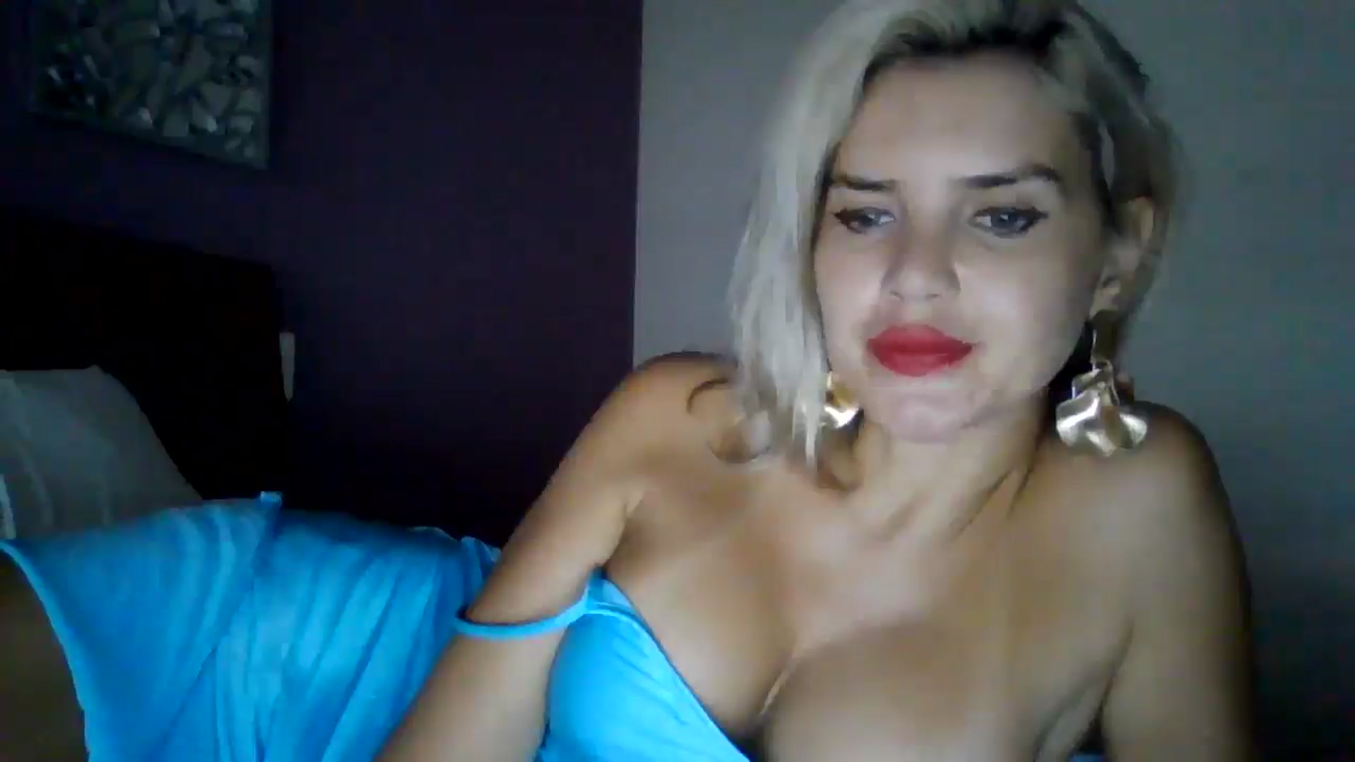 Gallery image thumbnail from Klarita_'s myfreecams stream on, 09/30/2025, 21:38 image 12 of 20