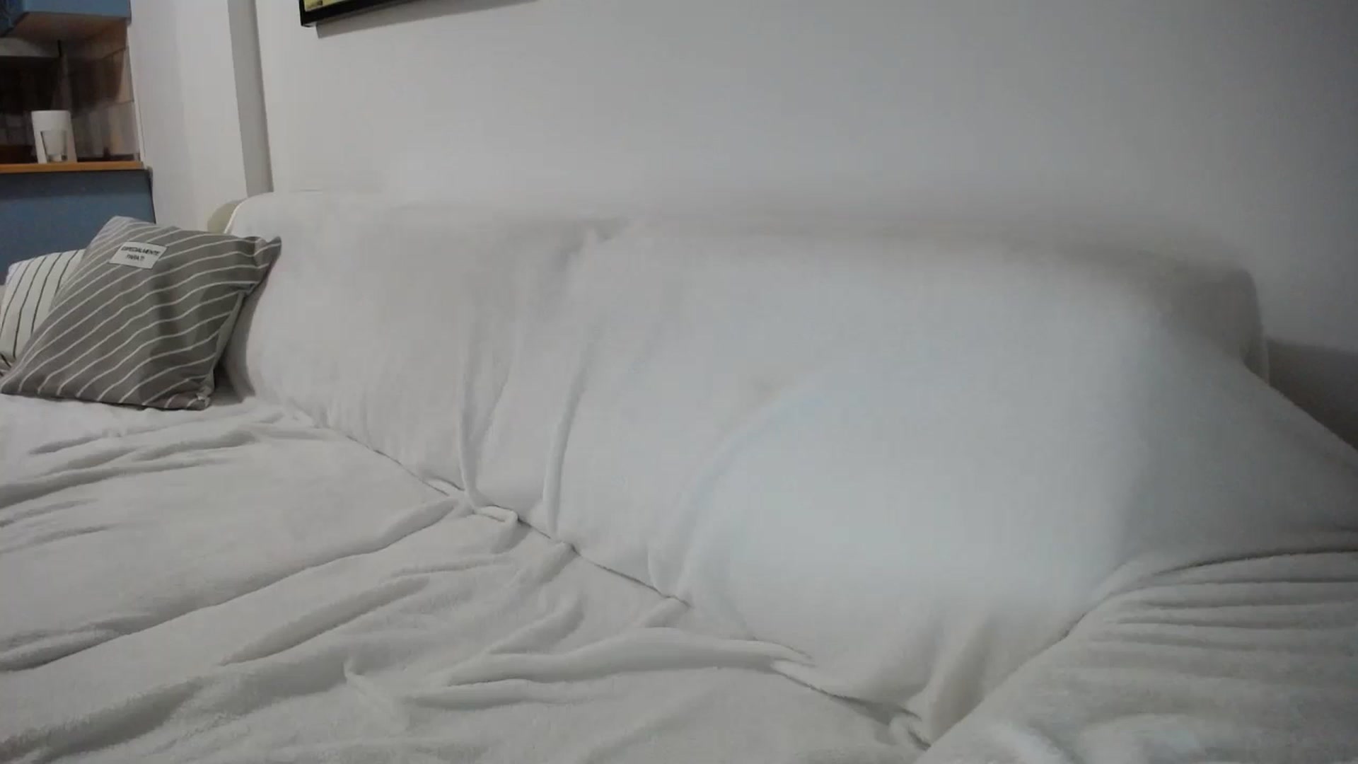 Gallery image thumbnail from Klarita_'s myfreecams stream on, 10/11/2025, 22:27 image 11 of 20