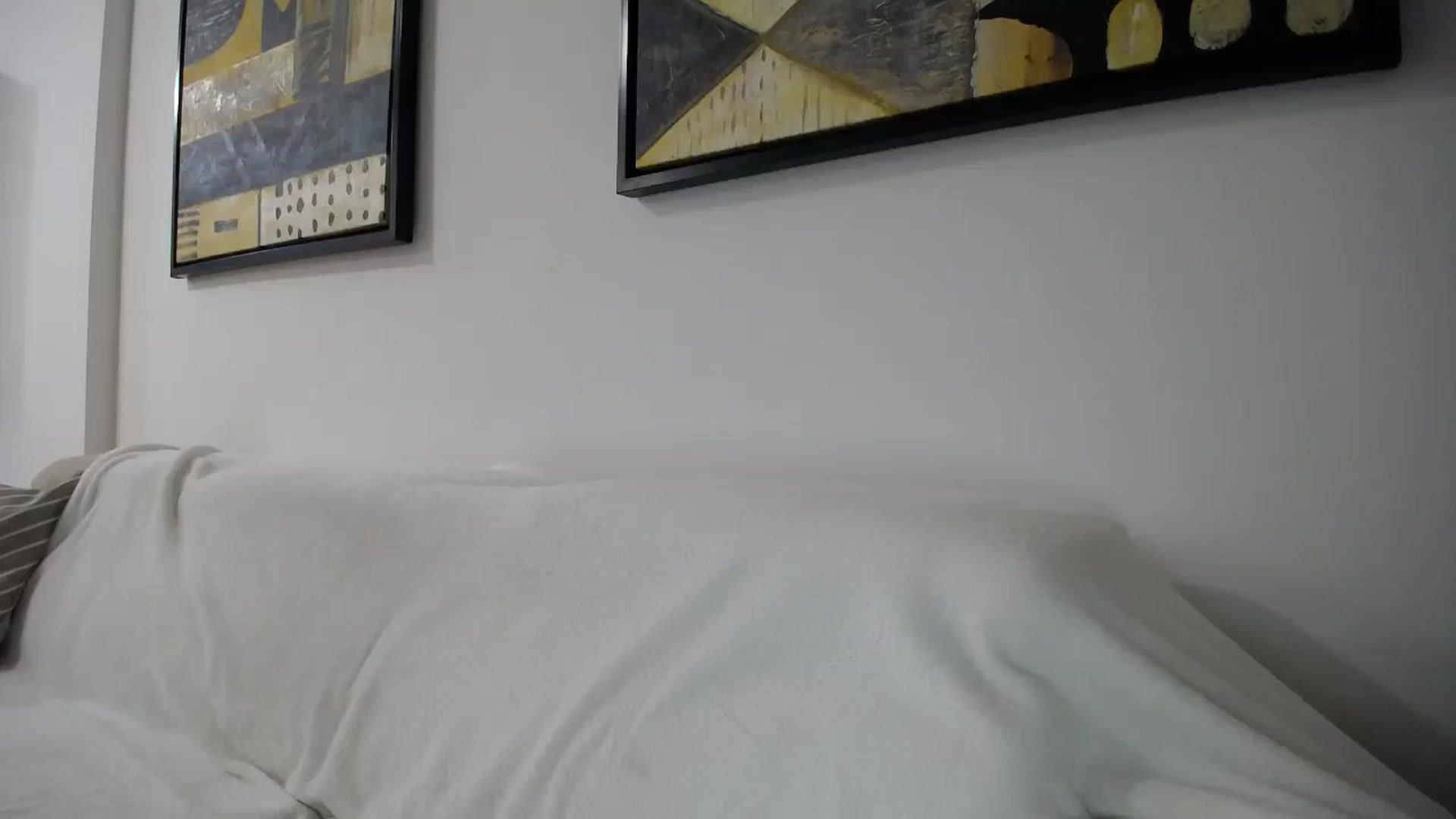 Gallery image thumbnail from Klarita_'s myfreecams stream on, 10/13/2025, 22:06 image 4 of 20