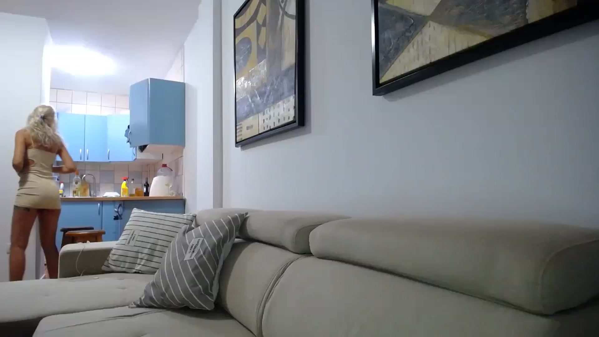 Gallery image thumbnail from Klarita_'s myfreecams stream on, 10/15/2025, 23:33 image 19 of 20