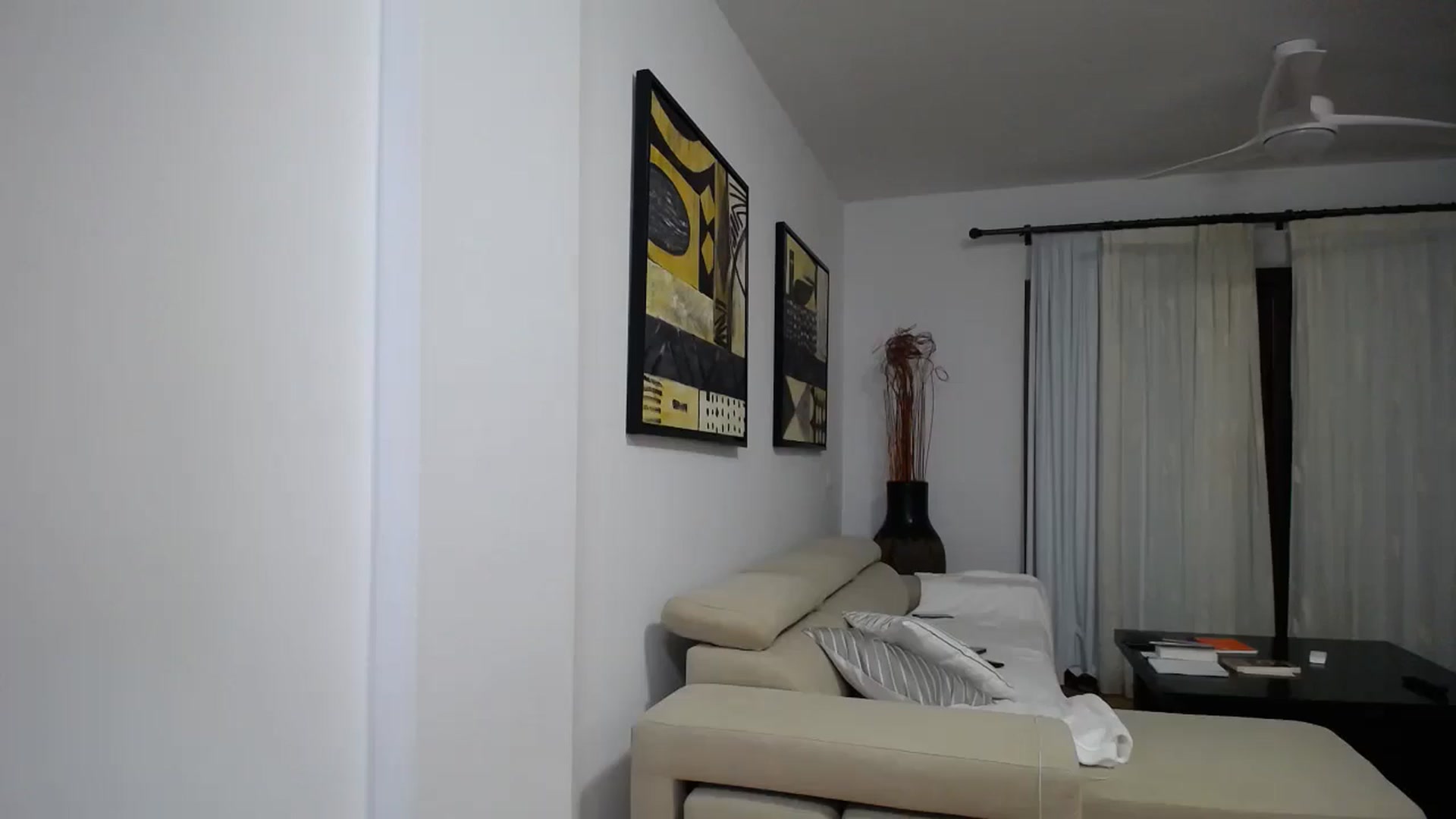 Gallery image thumbnail from Klarita_'s myfreecams stream on, 10/17/2025, 21:26 image 18 of 20