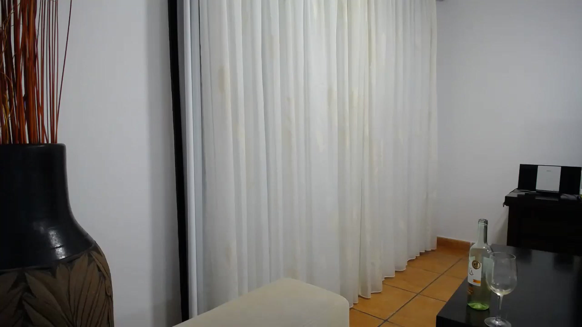 Gallery image thumbnail from Klarita_'s myfreecams stream on, 10/20/2025, 01:13 image 7 of 20