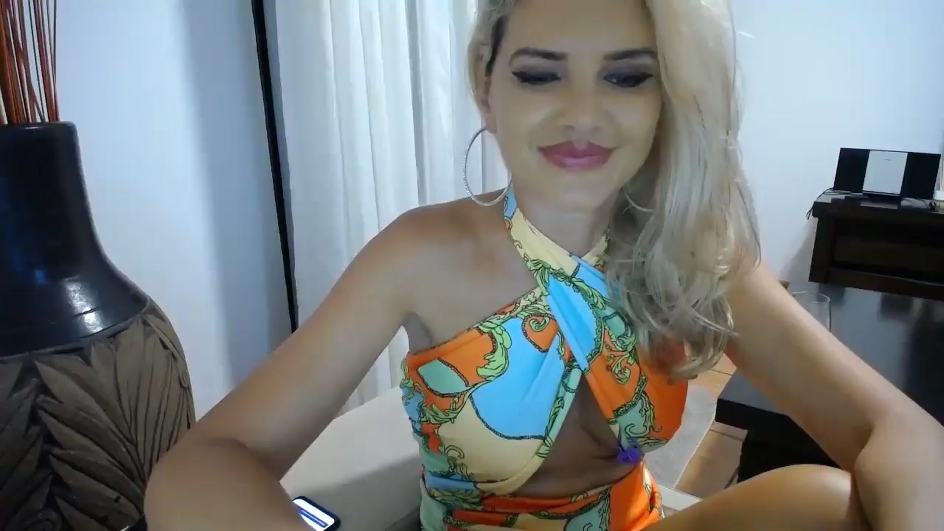 Gallery image thumbnail from Klarita_'s myfreecams stream on, 10/27/2025, 23:36 image 10 of 20