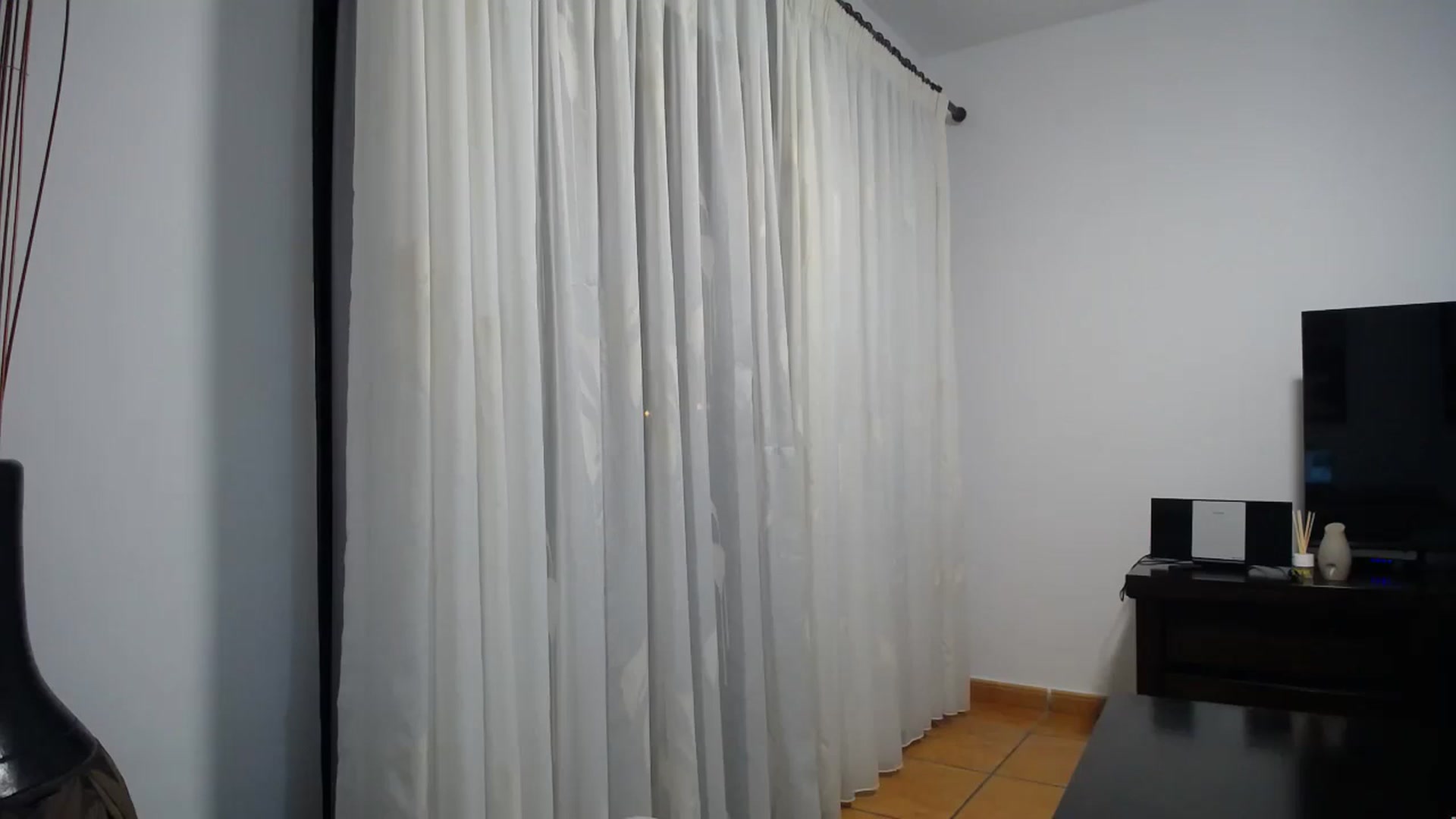Gallery image thumbnail from Klarita_'s myfreecams stream on, 10/27/2025, 23:36 image 6 of 20