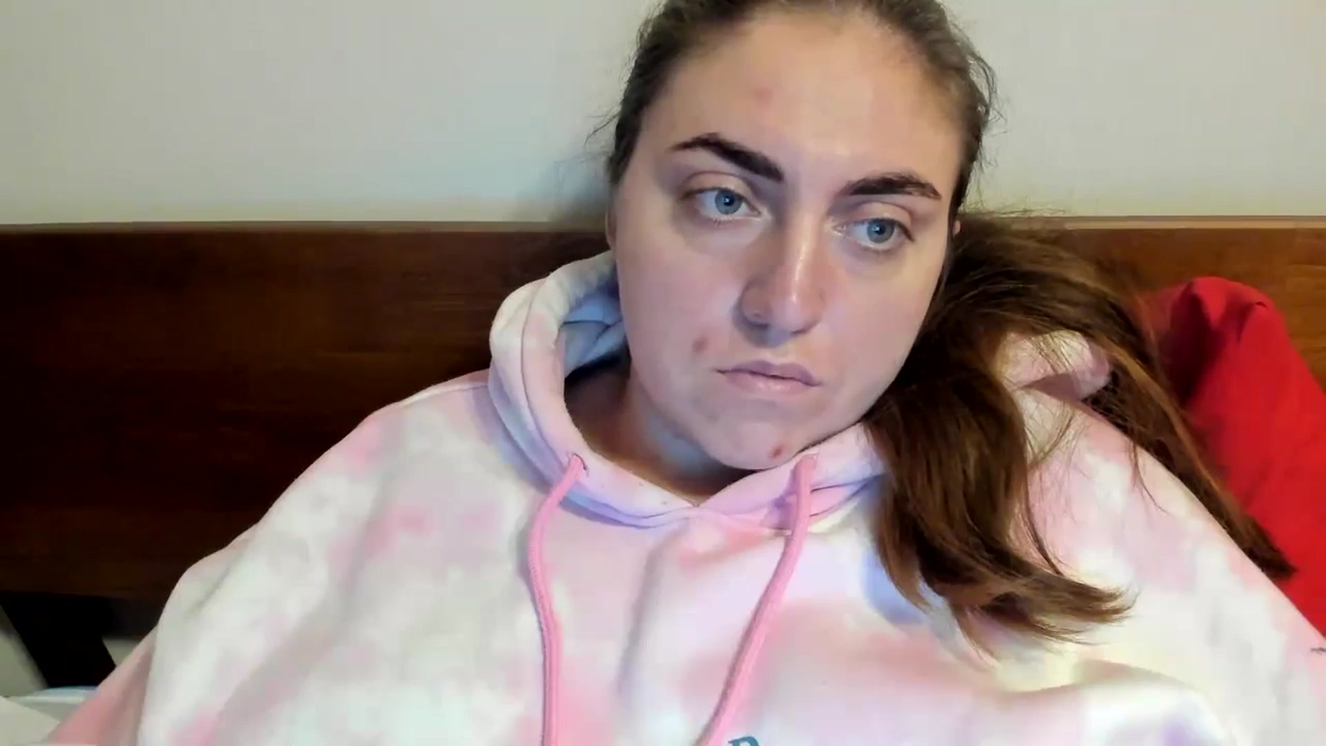 Gallery image thumbnail from Klassy_Holls's myfreecams stream on, 01/01/2024, 13:59 image 14 of 20