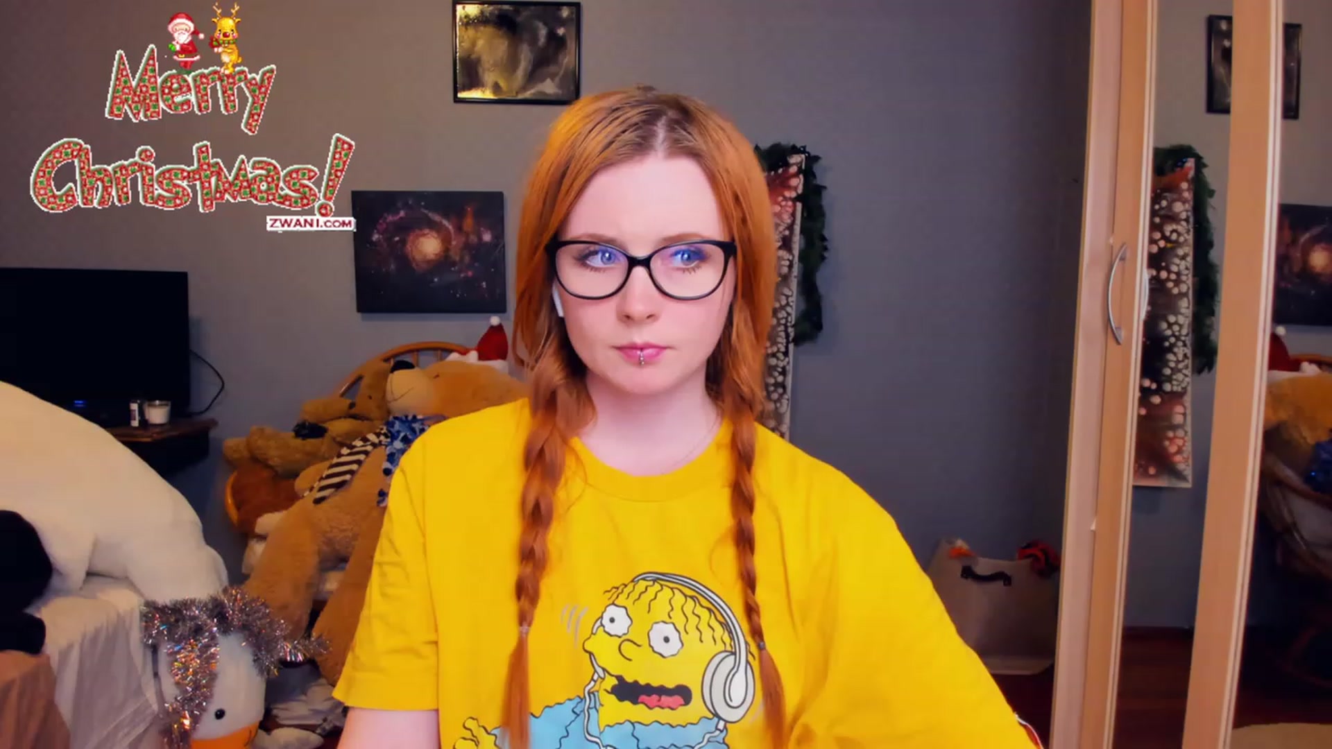 Gallery image thumbnail from Klementina666's myfreecams stream on, 12/25/2022, 23:53 image 2 of 20
