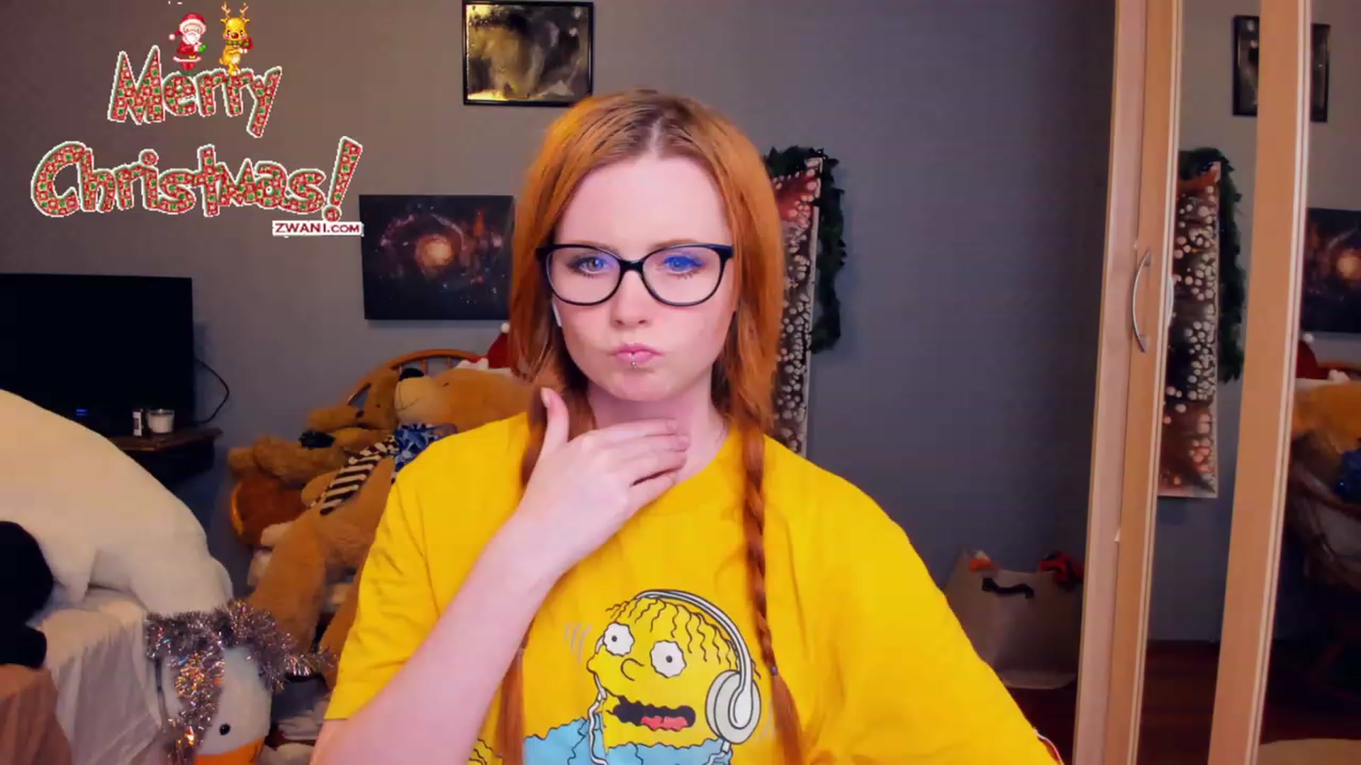Gallery image thumbnail from Klementina666's myfreecams stream on, 12/25/2022, 23:53 image 5 of 20