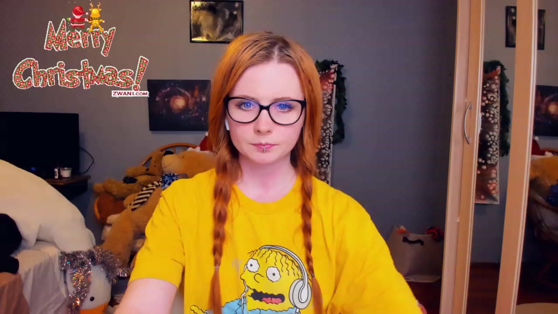 Gallery image thumbnail from Klementina666's myfreecams stream on, 12/25/2022, 23:53 image 4 of 20