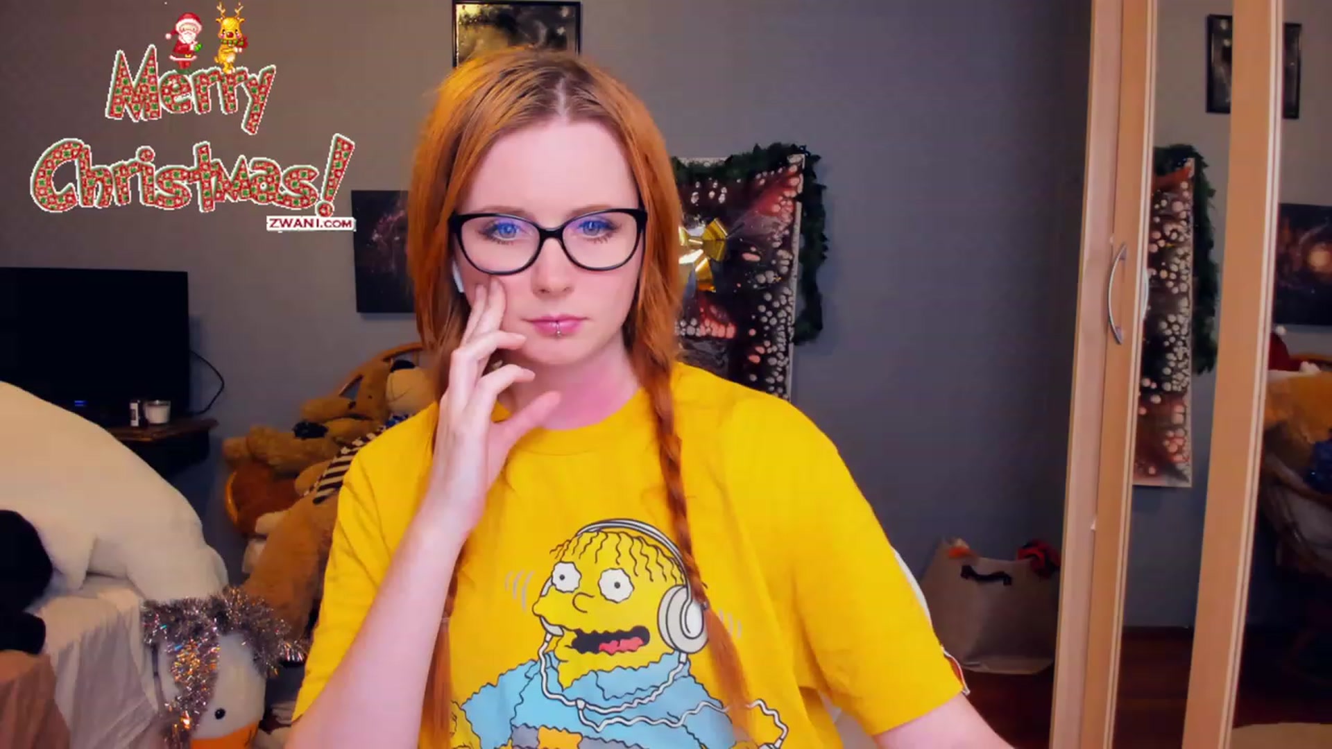 Gallery image thumbnail from Klementina666's myfreecams stream on, 12/25/2022, 23:53 image 12 of 20