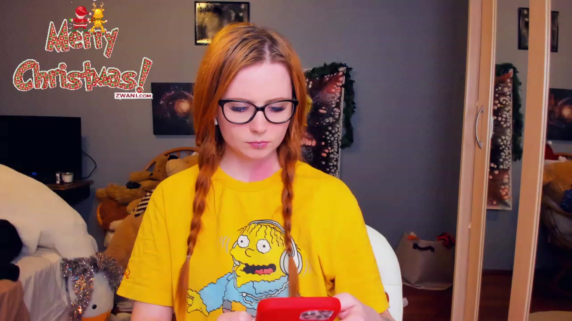 Gallery image thumbnail from Klementina666's myfreecams stream on, 12/25/2022, 23:53 image 15 of 20