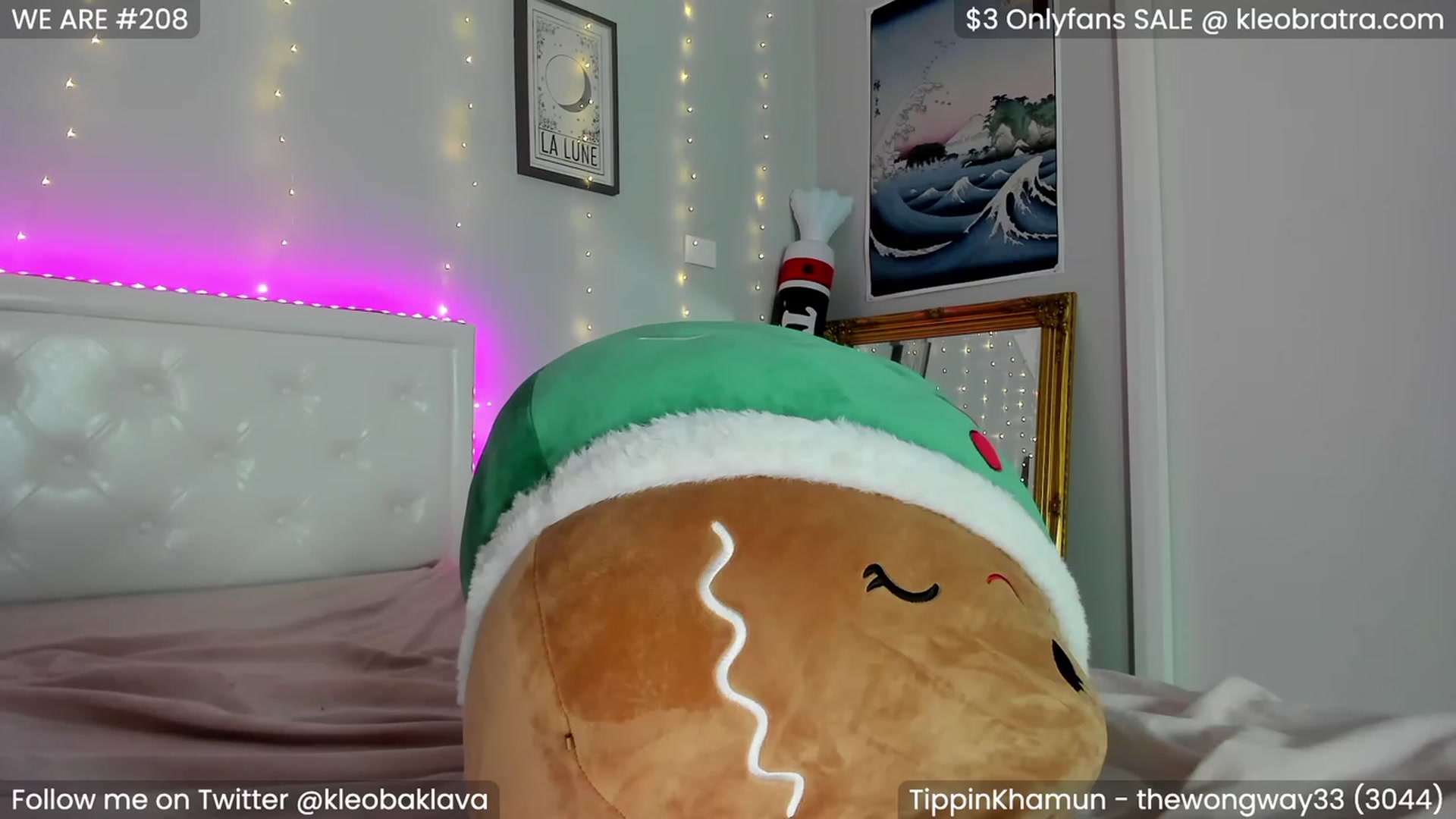 Gallery image thumbnail from KleoBratra's myfreecams stream on, 12/20/2022, 09:48 image 9 of 20
