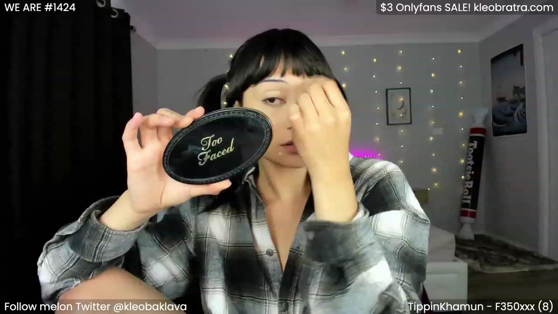 Gallery image thumbnail from KleoBratra's myfreecams stream on, 01/02/2023, 06:32 image 1 of 20