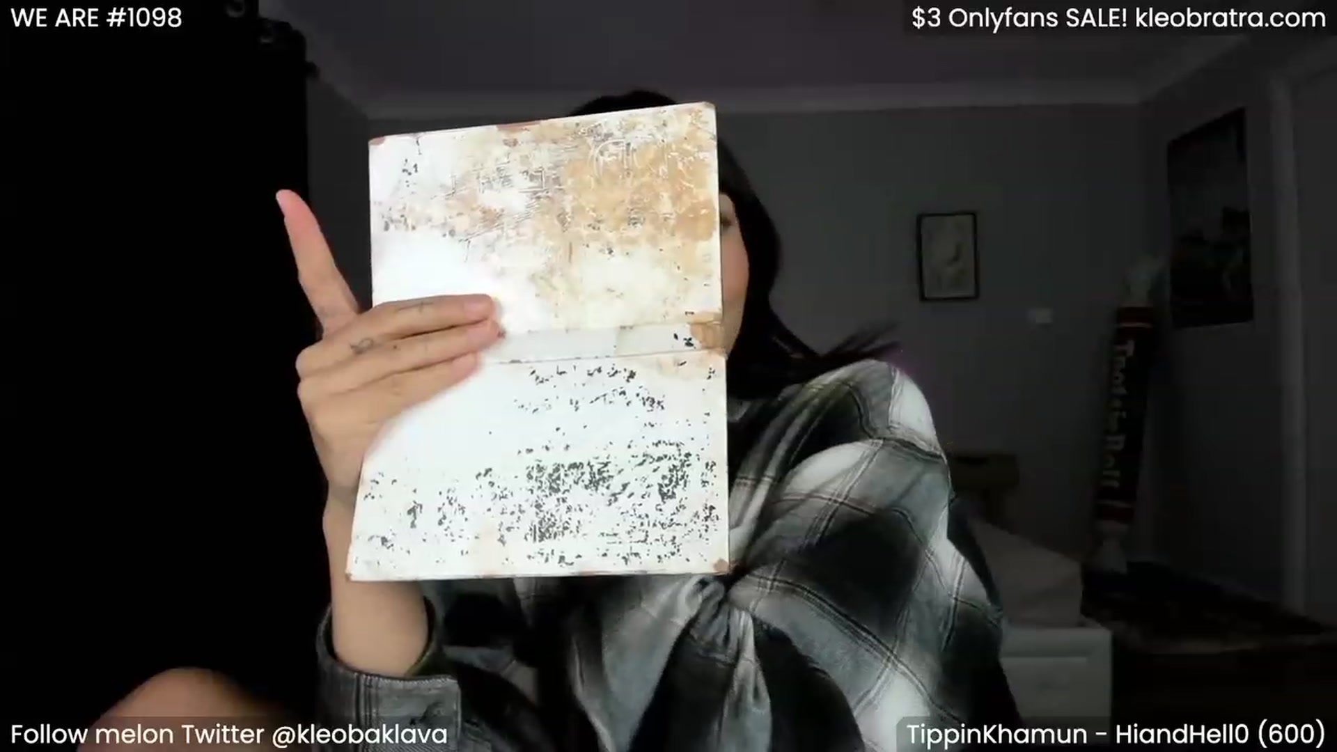 Gallery image thumbnail from KleoBratra's myfreecams stream on, 01/02/2023, 06:32 image 14 of 20