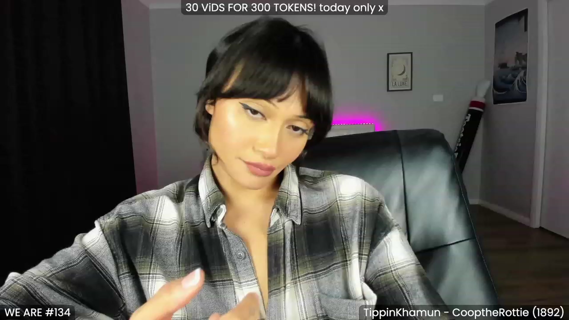 Gallery image thumbnail from KleoBratra's myfreecams stream on, 01/27/2023, 15:00 image 1 of 20