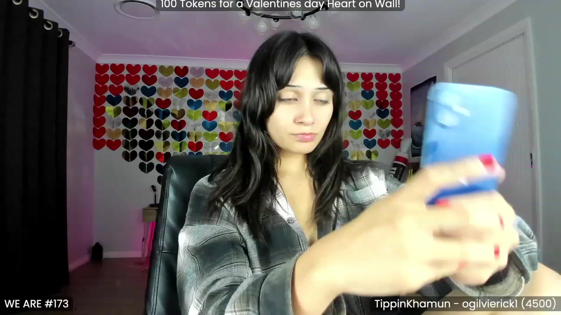 Gallery image thumbnail from KleoBratra's myfreecams stream on, 02/09/2023, 12:45 image 16 of 20