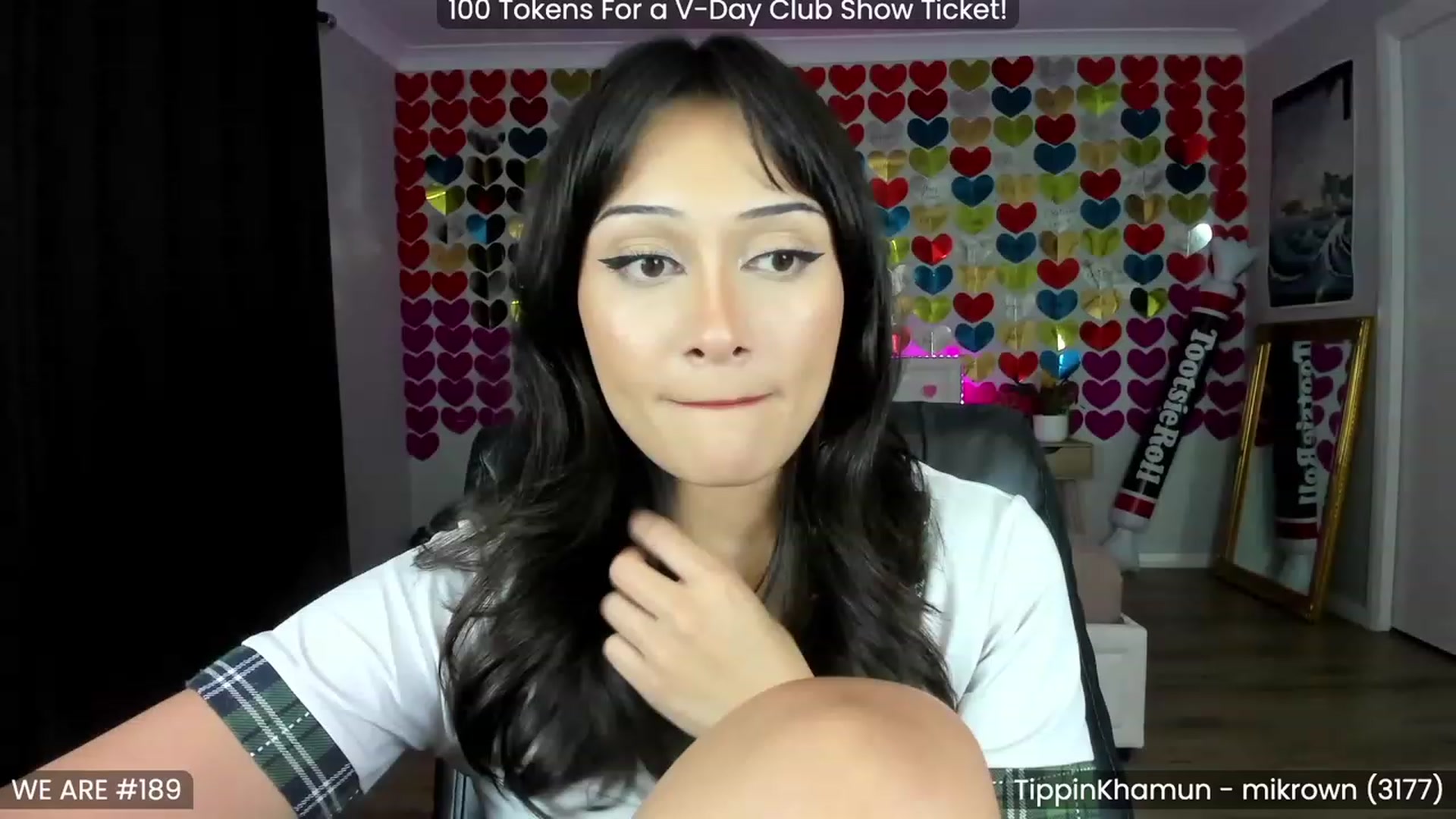 Gallery image thumbnail from KleoBratra's myfreecams stream on, 02/14/2023, 12:00 image 8 of 20