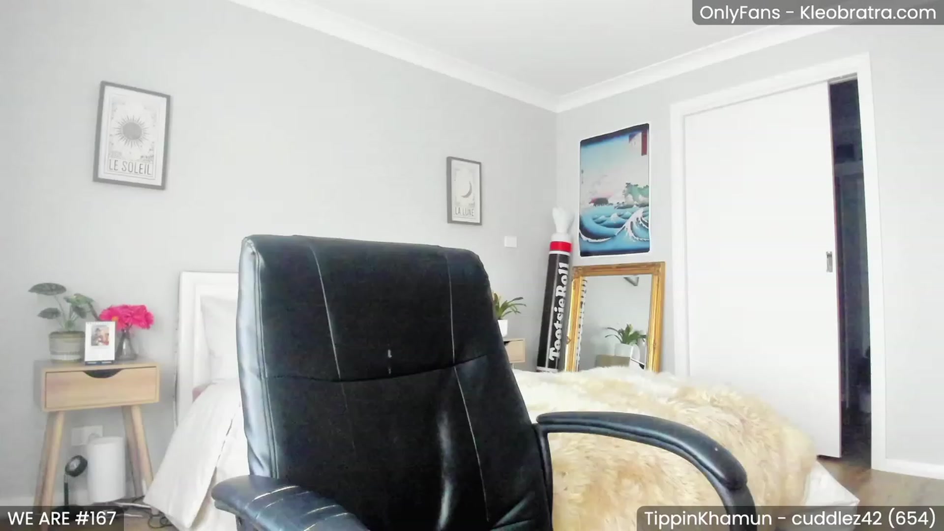 Gallery image thumbnail from KleoBratra's myfreecams stream on, 02/28/2023, 10:03 image 2 of 20