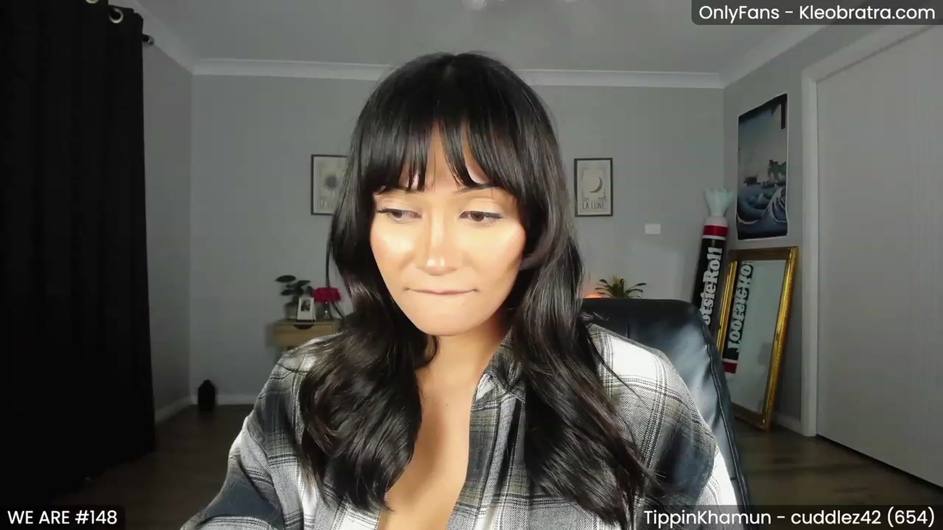 Gallery image thumbnail from KleoBratra's myfreecams stream on, 02/28/2023, 13:34 image 18 of 20