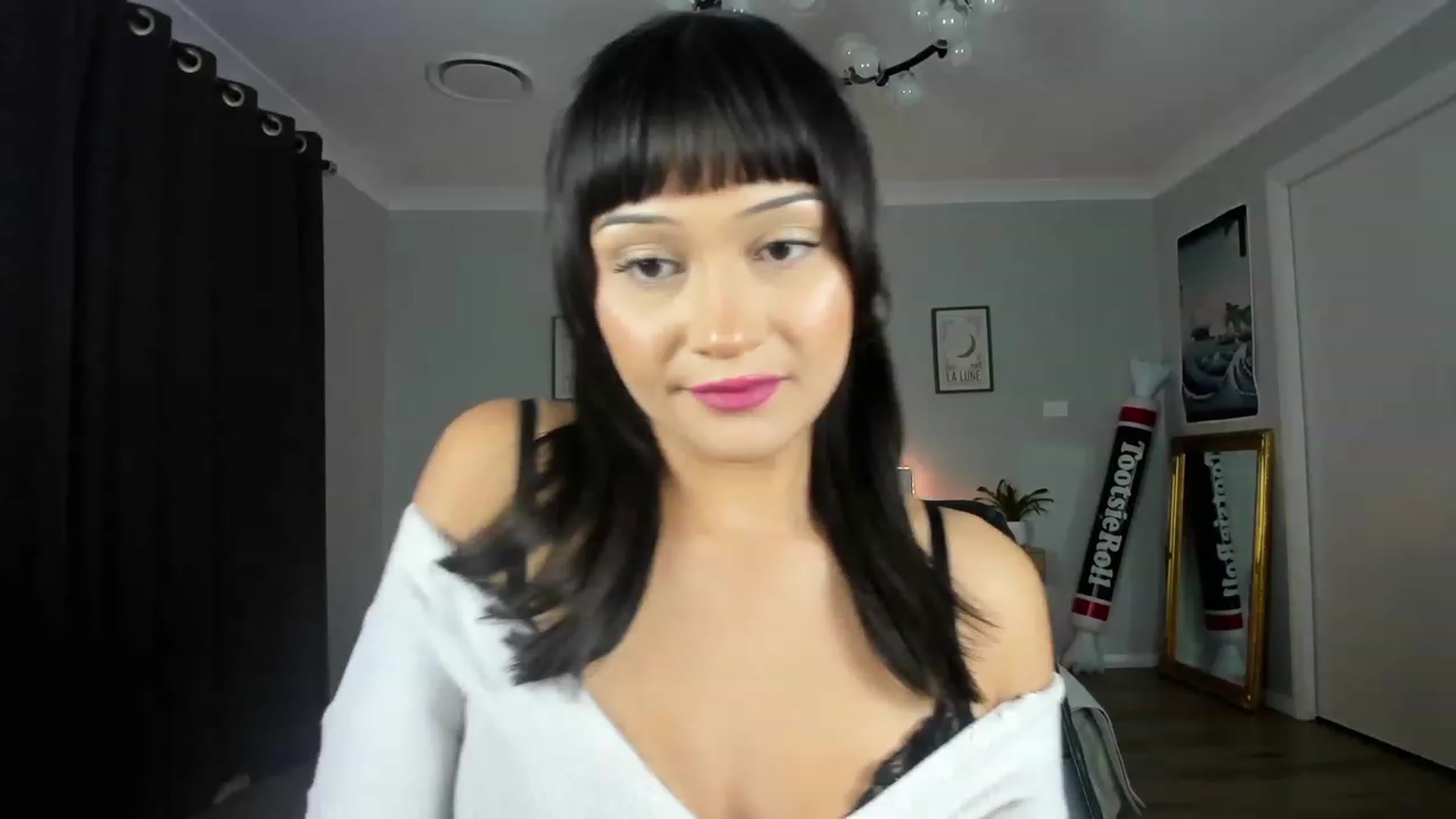 Gallery image thumbnail from KleoBratra's myfreecams stream on, 03/14/2023, 10:32 image 4 of 20