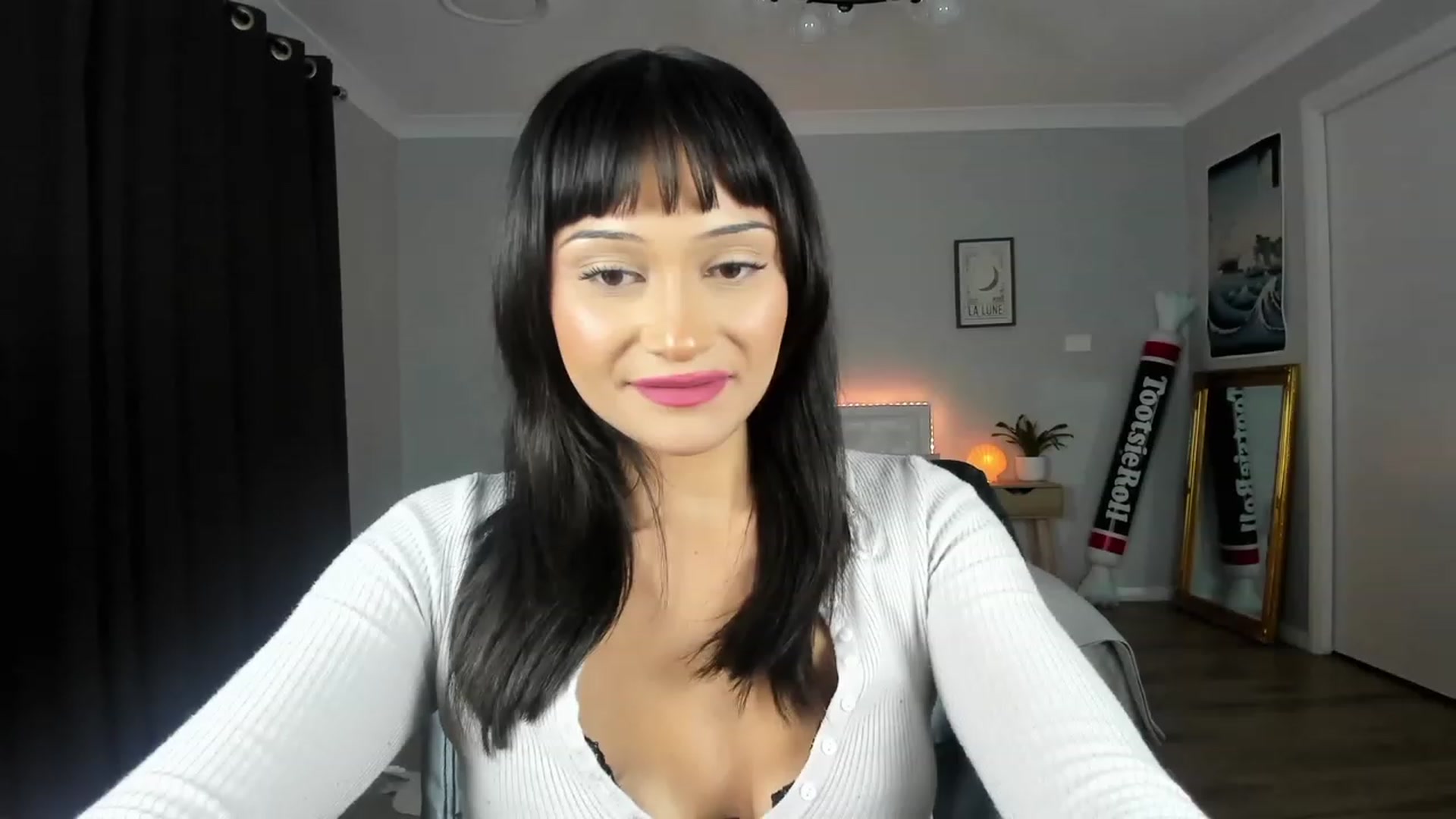 Gallery image thumbnail from KleoBratra's myfreecams stream on, 03/14/2023, 11:10 image 13 of 20