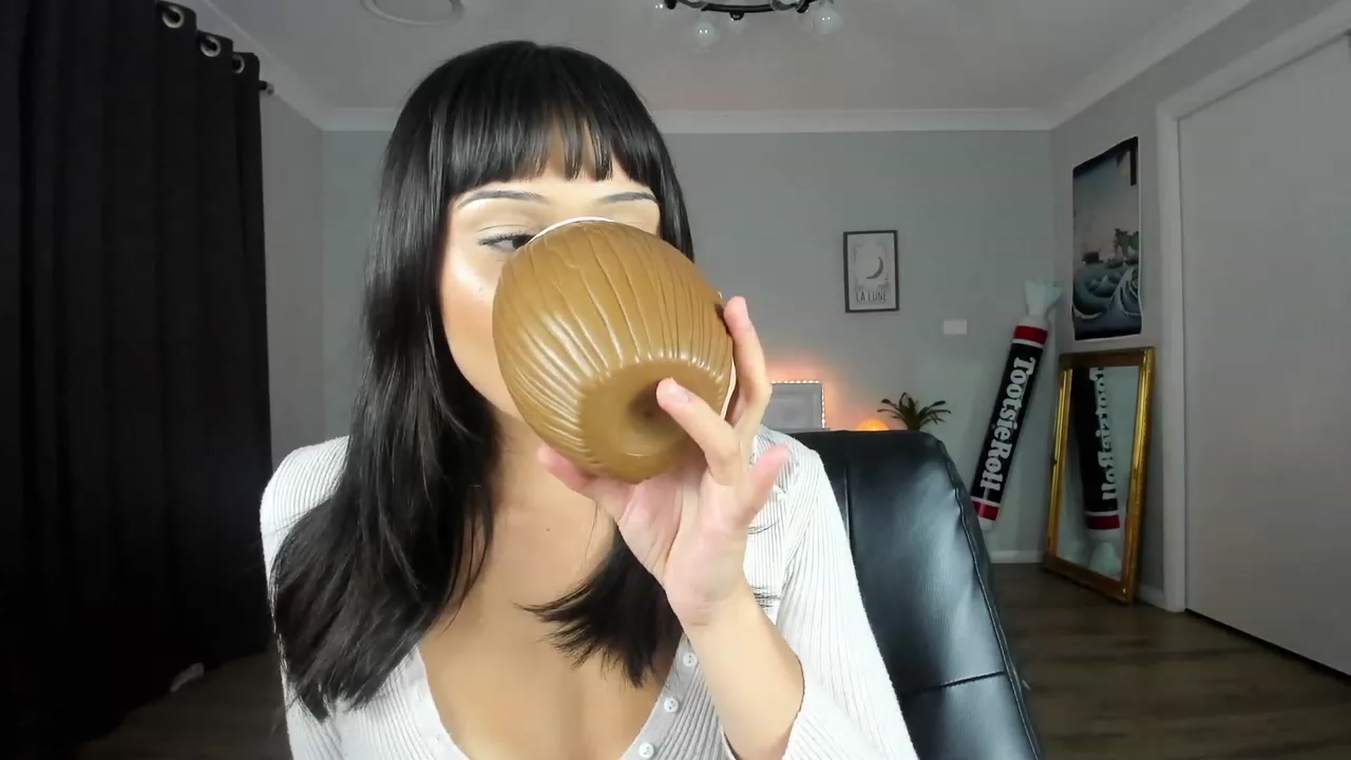 Gallery image thumbnail from KleoBratra's myfreecams stream on, 03/14/2023, 11:10 image 1 of 20
