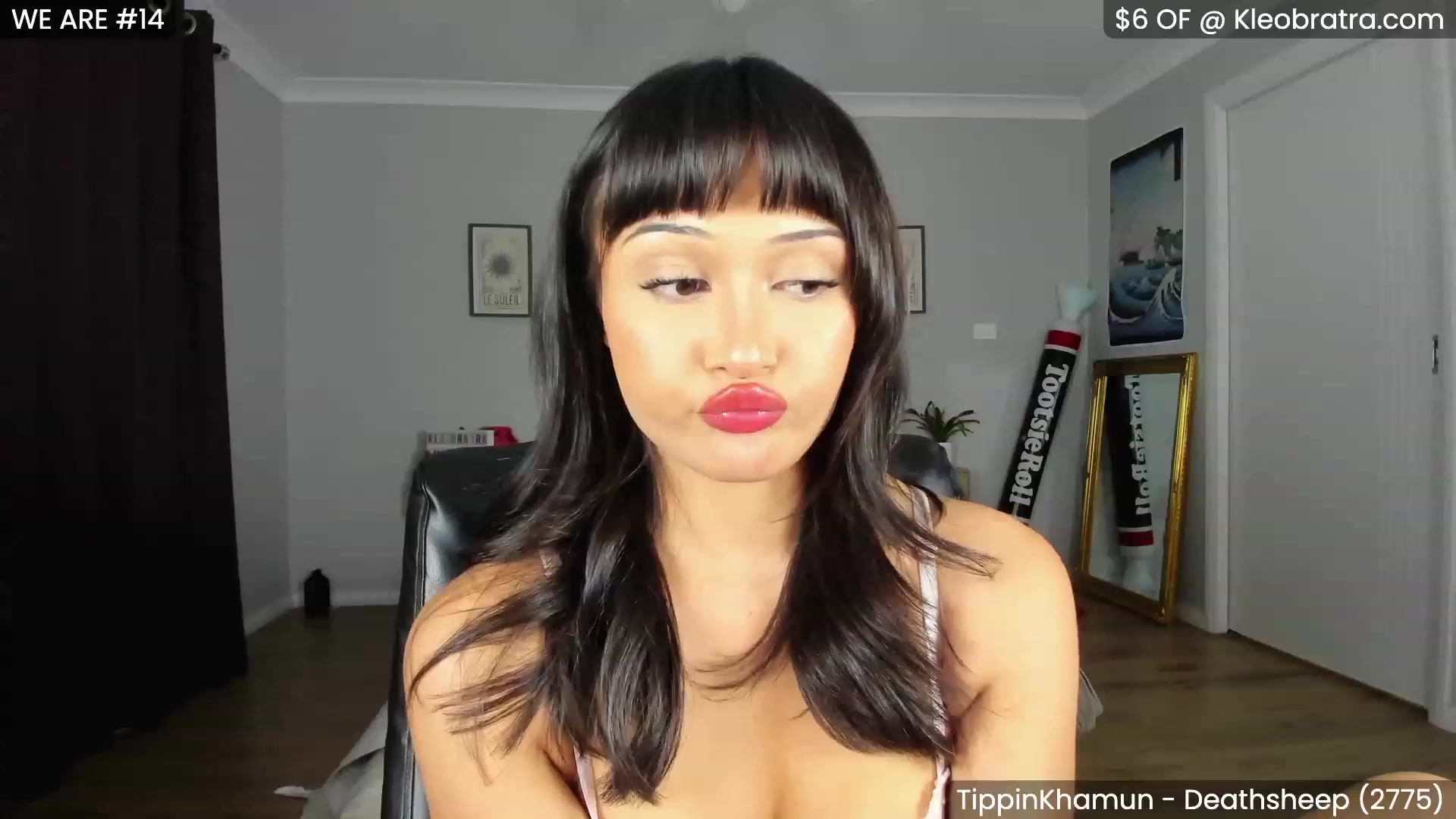 Gallery image thumbnail from KleoBratra's myfreecams stream on, 03/17/2023, 09:53 image 17 of 20