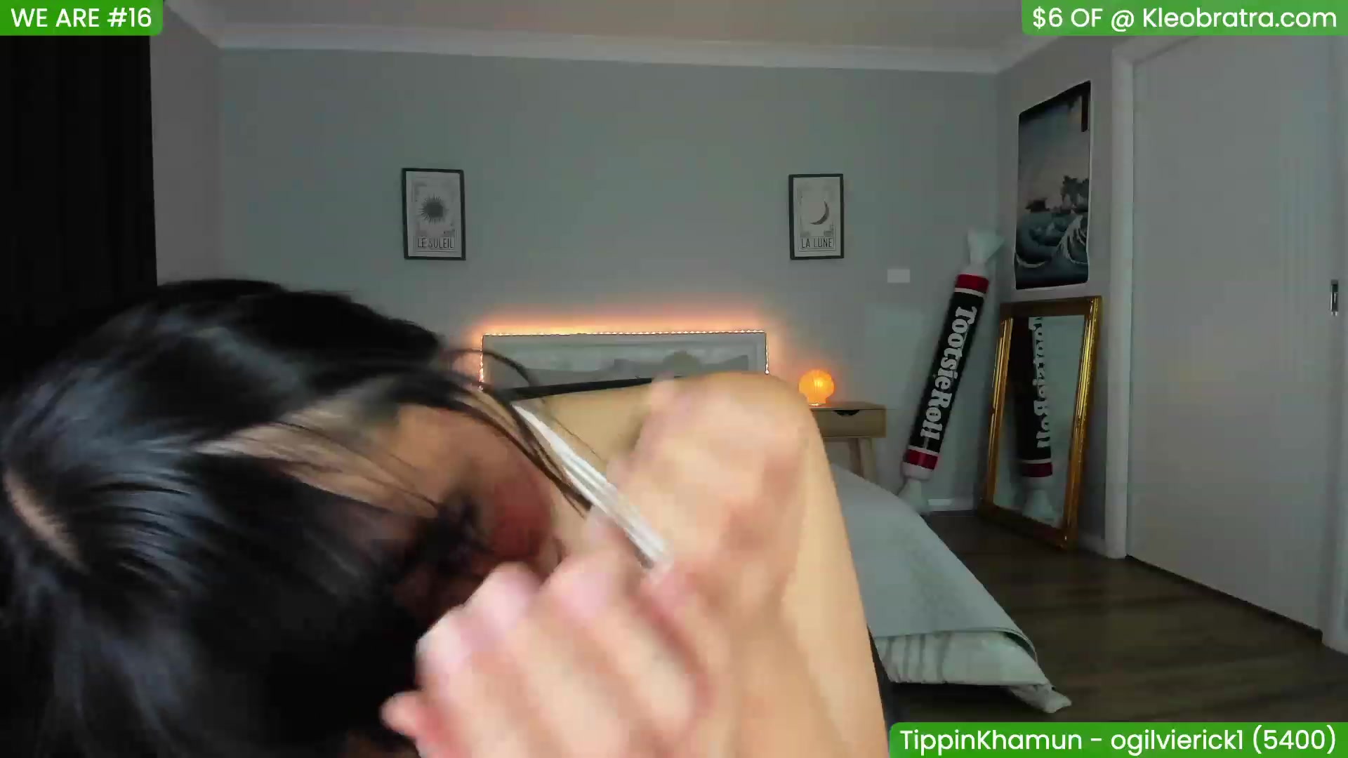Gallery image thumbnail from KleoBratra's myfreecams stream on, 03/18/2023, 13:05 image 17 of 20