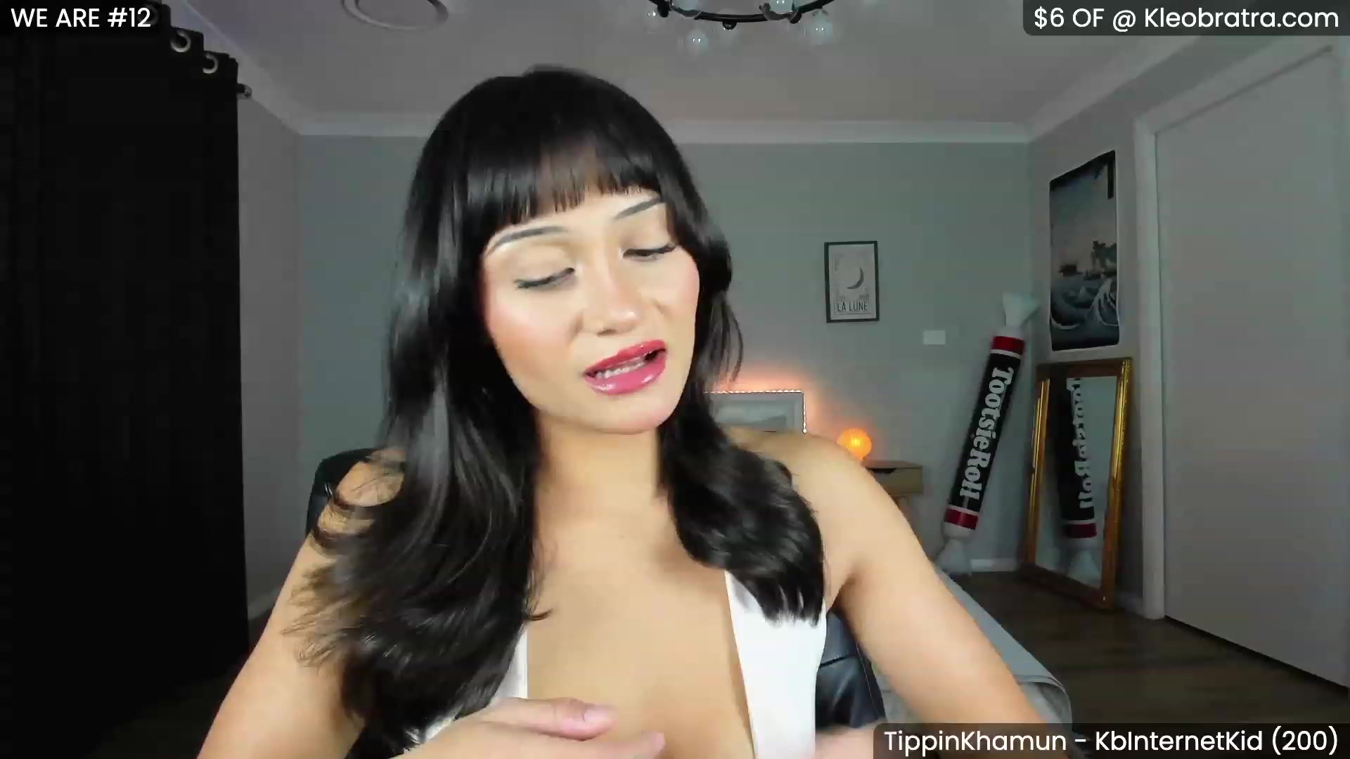 Gallery image thumbnail from KleoBratra's myfreecams stream on, 03/19/2023, 11:12 image 6 of 20