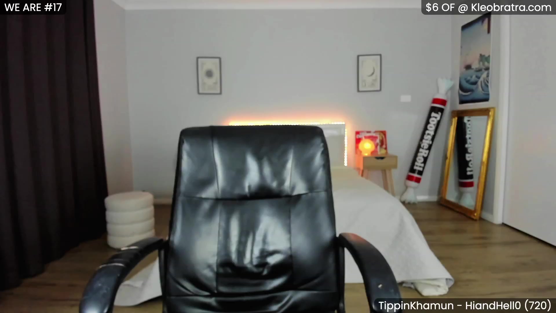 Gallery image thumbnail from KleoBratra's myfreecams stream on, 03/25/2023, 09:49 image 15 of 20
