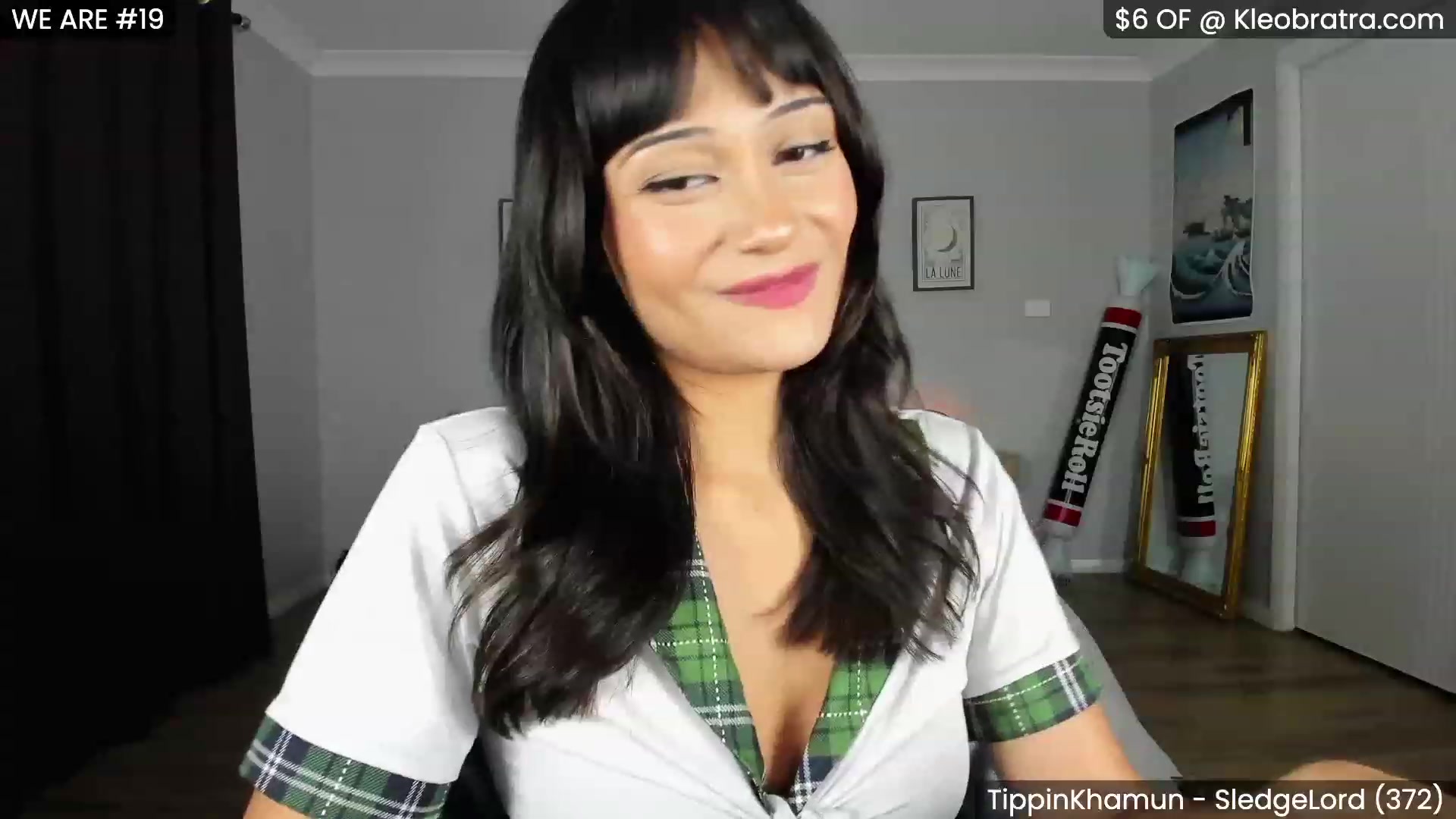 Gallery image thumbnail from KleoBratra's myfreecams stream on, 03/27/2023, 09:33 image 12 of 20