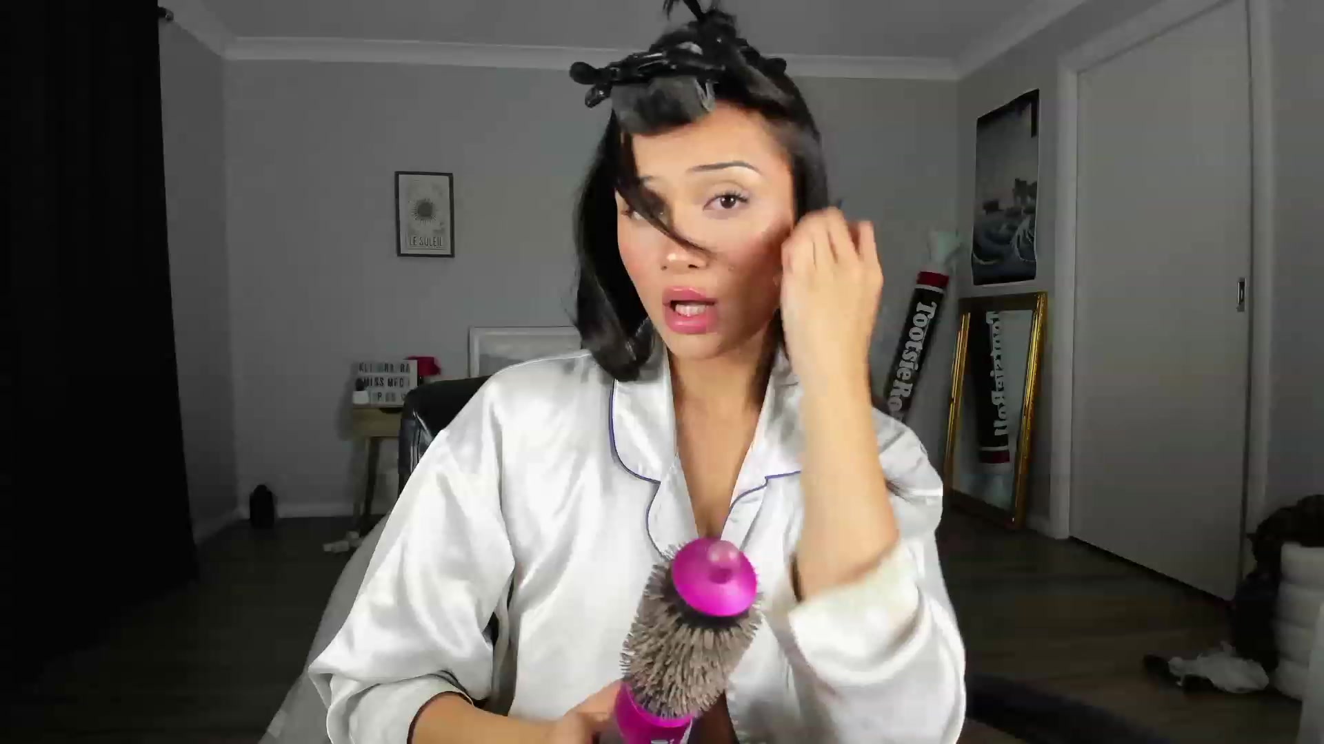 Gallery image thumbnail from KleoBratra's myfreecams stream on, 03/27/2023, 19:32 image 7 of 20