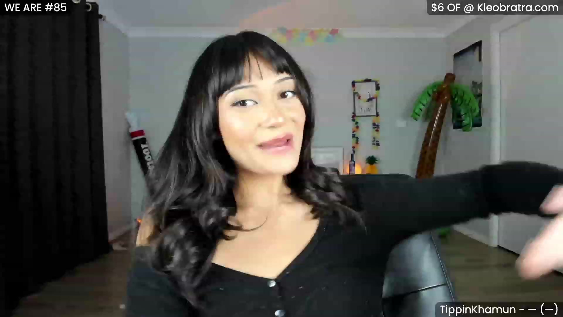 Gallery image thumbnail from KleoBratra's myfreecams stream on, 04/05/2023, 02:28 image 7 of 20