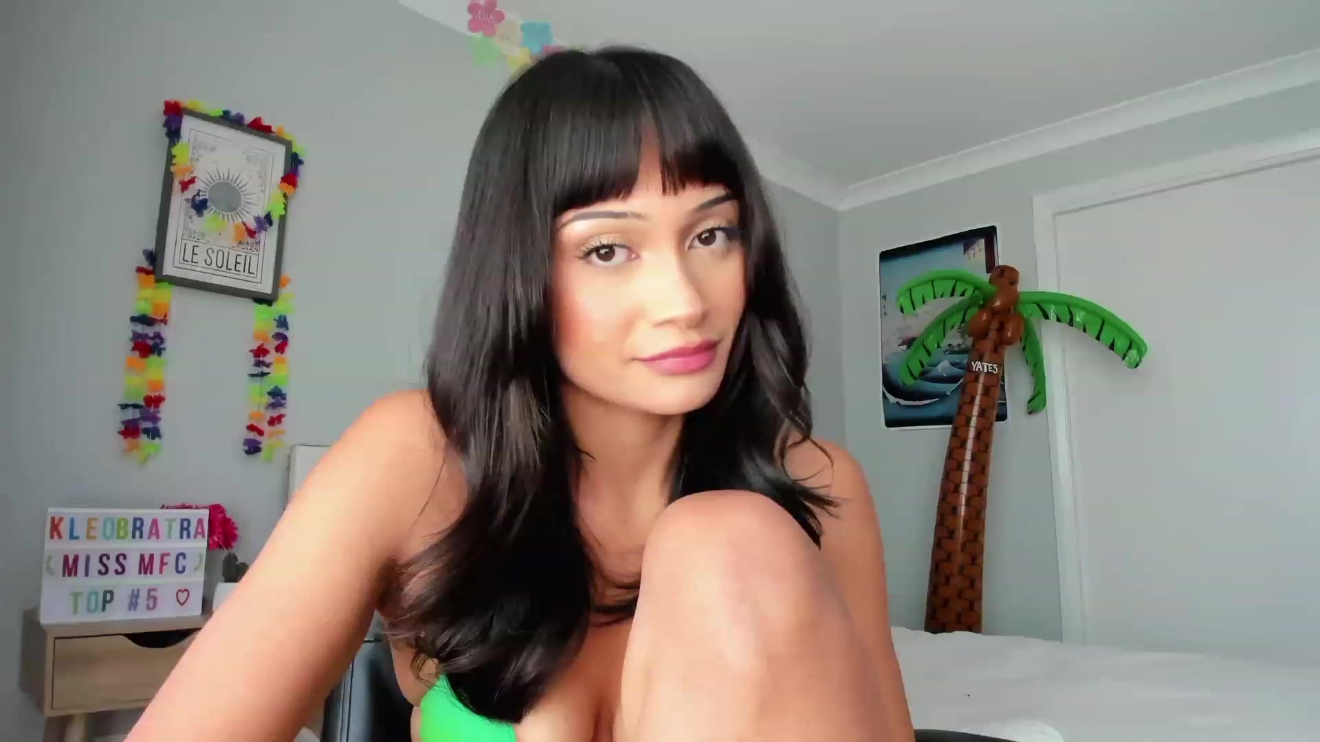 Gallery image thumbnail from KleoBratra's myfreecams stream on, 04/07/2023, 03:29 image 5 of 20