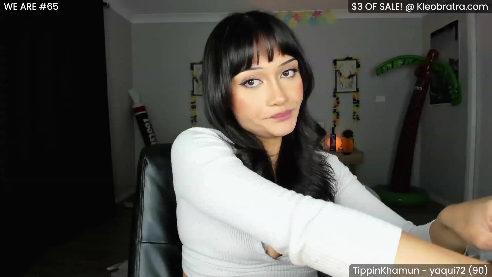 Gallery image thumbnail from KleoBratra's myfreecams stream on, 04/09/2023, 07:10 image 8 of 20