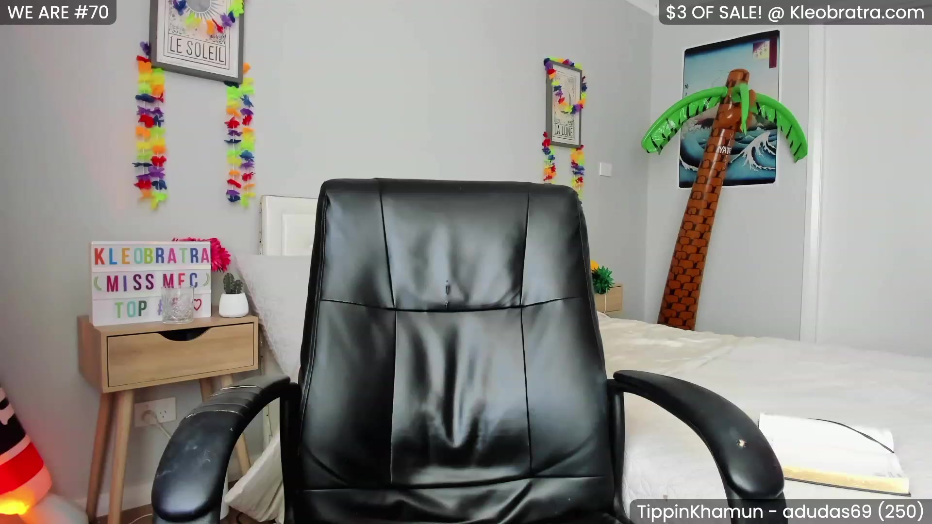 Gallery image thumbnail from KleoBratra's myfreecams stream on, 04/12/2023, 06:35 image 17 of 20