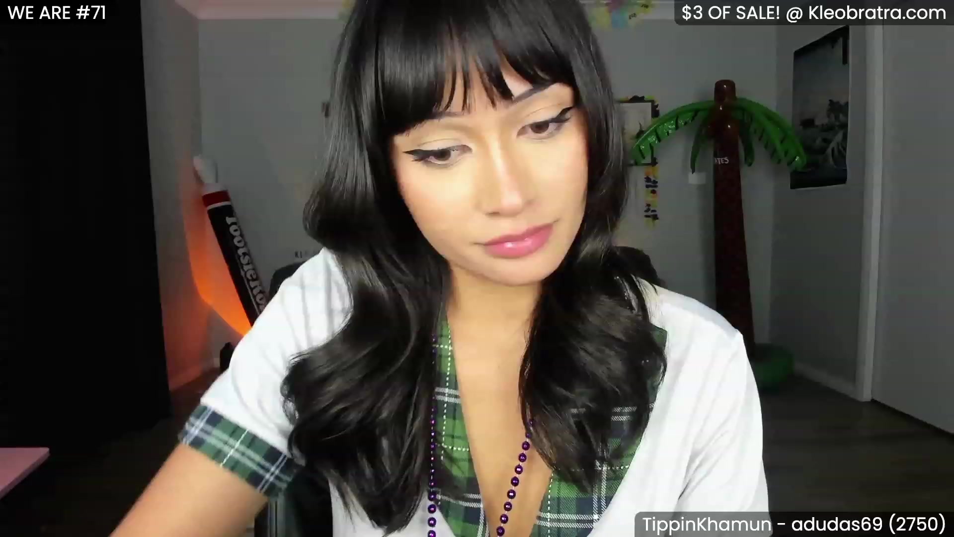 Gallery image thumbnail from KleoBratra's myfreecams stream on, 04/13/2023, 11:15 image 19 of 20
