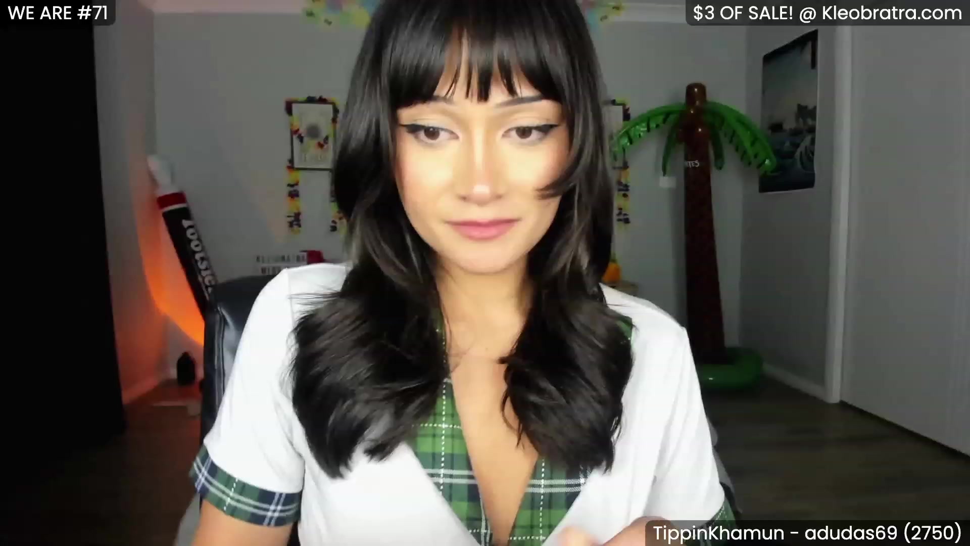 Gallery image thumbnail from KleoBratra's myfreecams stream on, 04/13/2023, 11:15 image 5 of 20