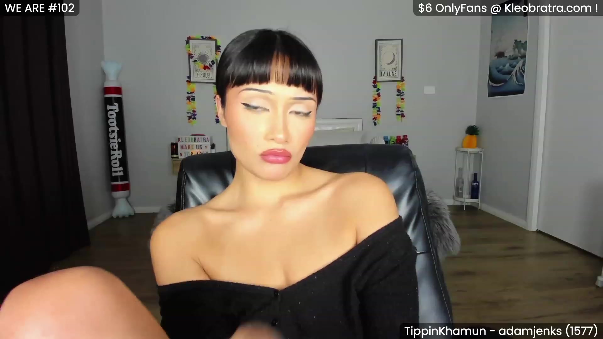 Gallery image thumbnail from KleoBratra's myfreecams stream on, 04/25/2023, 10:39 image 17 of 20