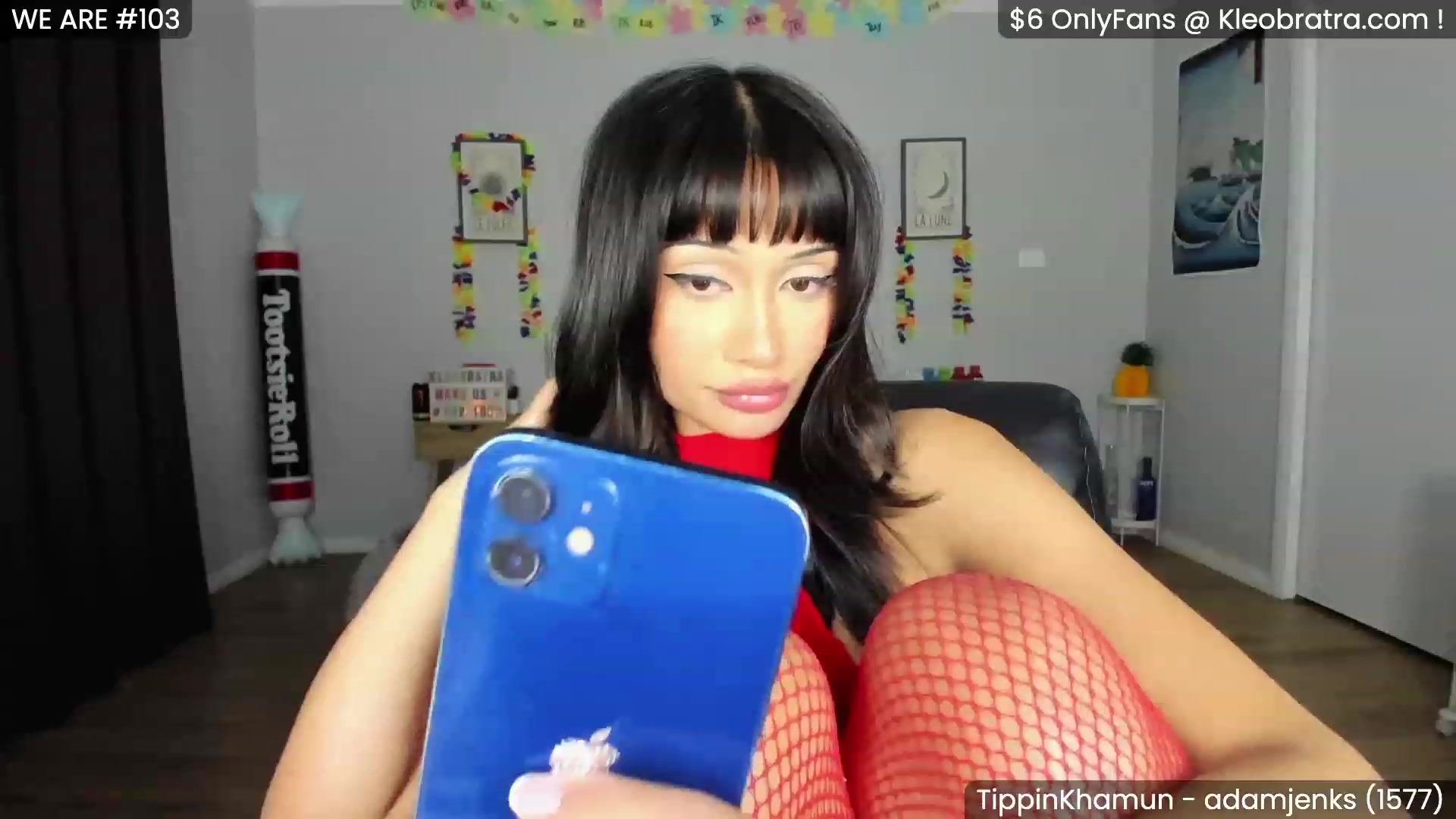 Gallery image thumbnail from KleoBratra's myfreecams stream on, 04/25/2023, 12:40 image 8 of 20