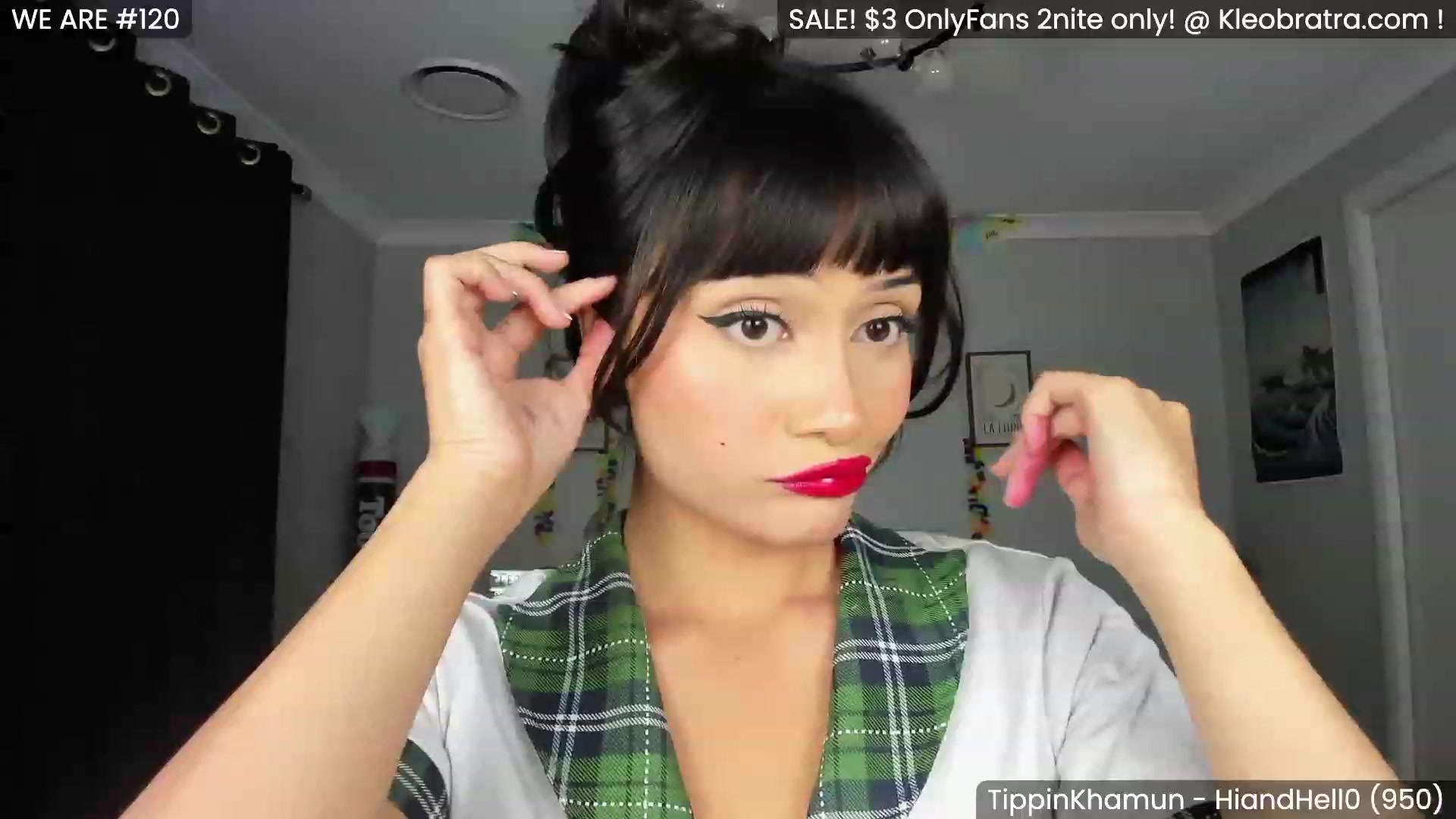 Gallery image thumbnail from KleoBratra's myfreecams stream on, 04/30/2023, 11:08 image 6 of 20