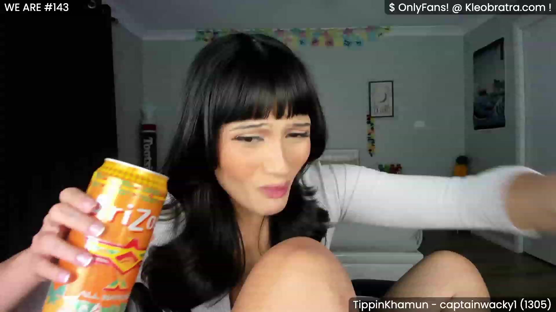 Gallery image thumbnail from KleoBratra's myfreecams stream on, 05/02/2023, 12:50 image 20 of 20