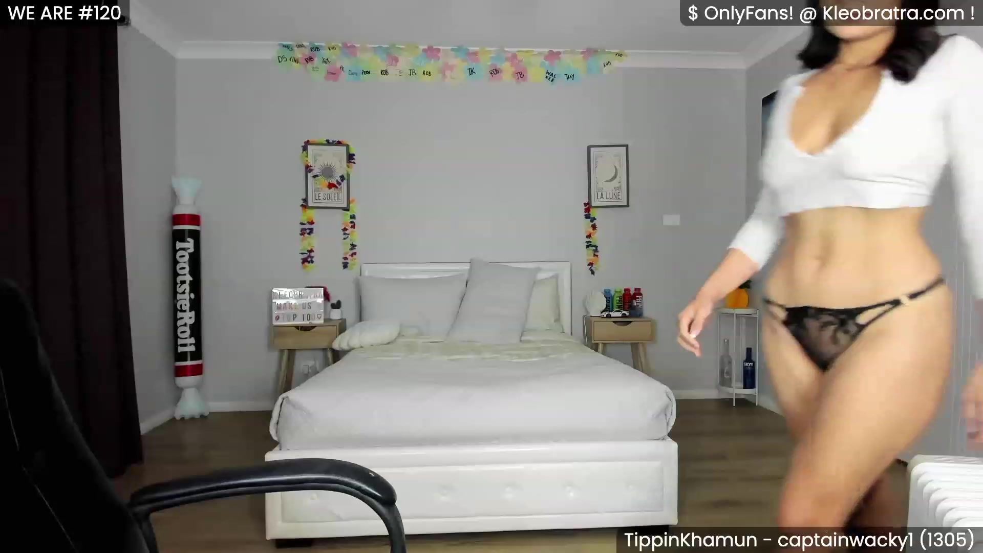 Gallery image thumbnail from KleoBratra's myfreecams stream on, 05/02/2023, 15:01 image 6 of 20