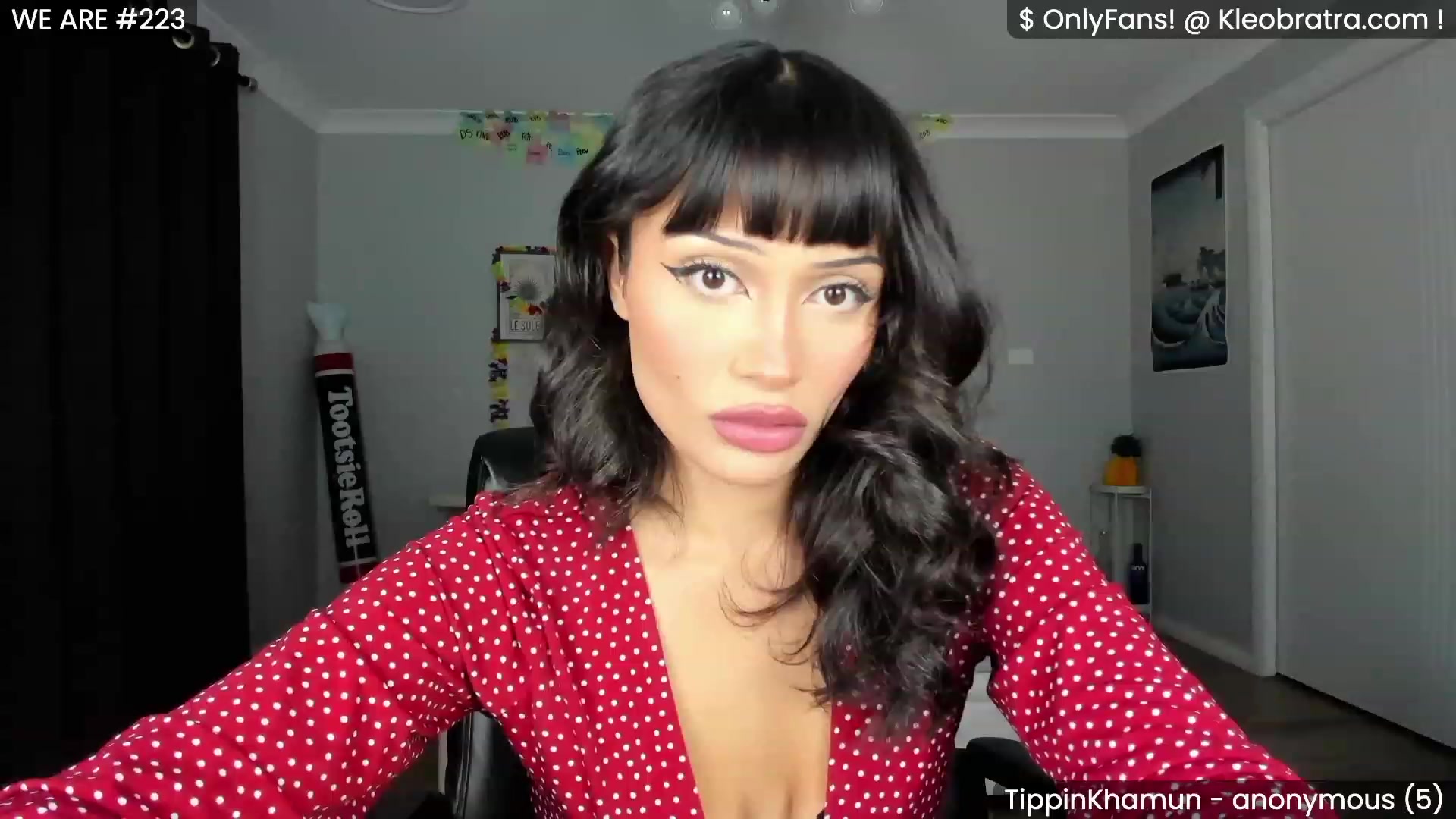 Gallery image thumbnail from KleoBratra's myfreecams stream on, 05/03/2023, 08:07 image 13 of 20